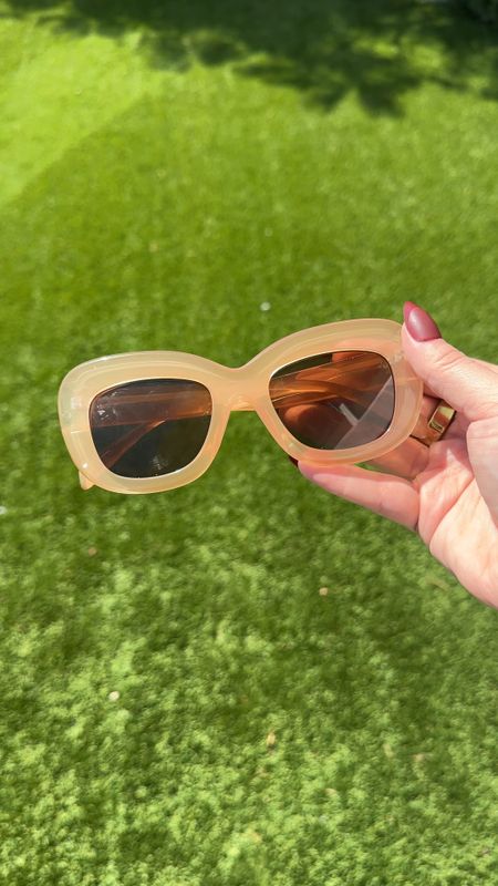 Sunglasses I’ve been loving lately! Cute Anthropologie find! 

#LTKtravel #LTKfindsunder100 #LTKfindsunder50