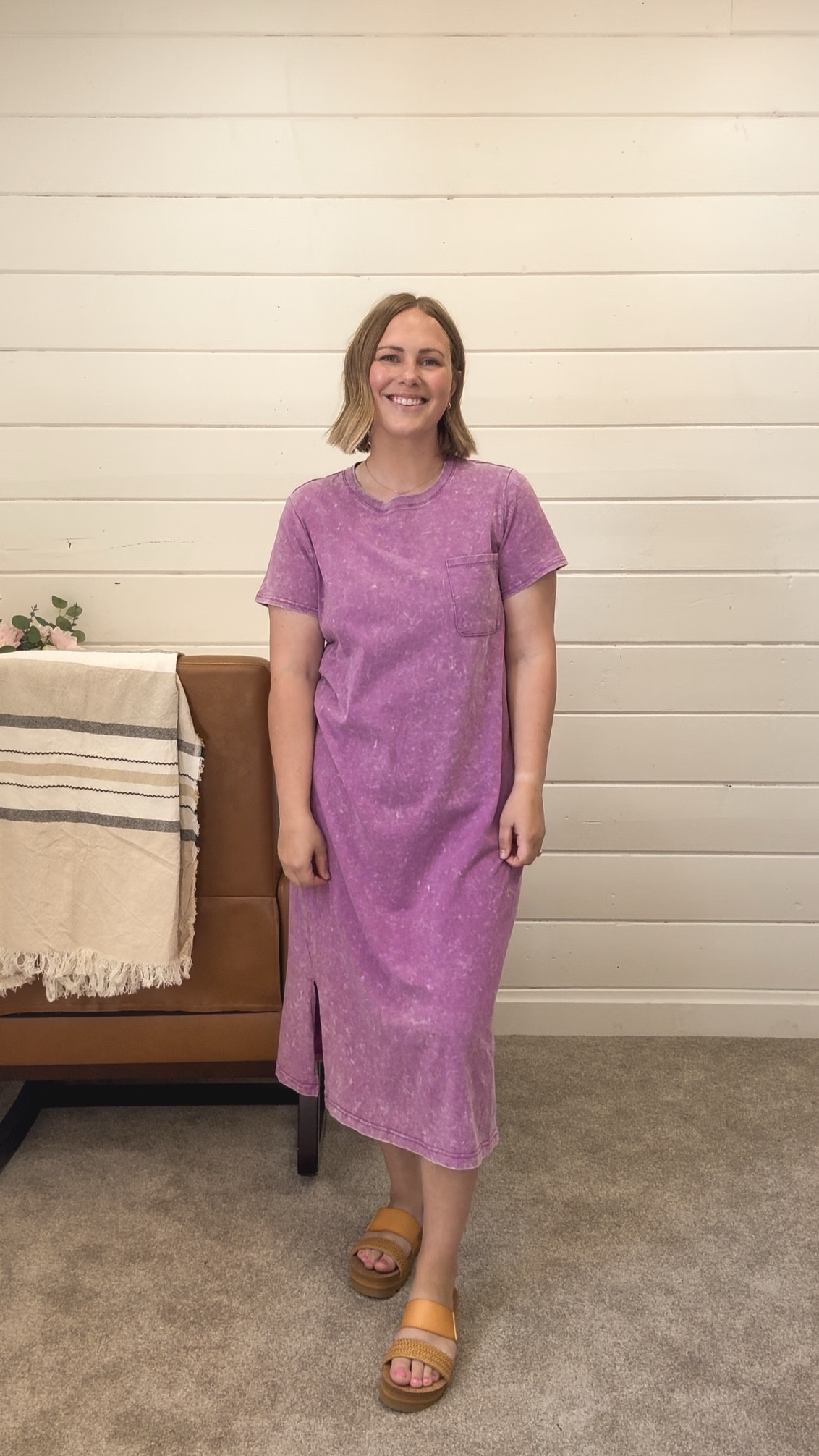 I found the MVP of my summer wardrobe and she was only $14. 😍
Casual days? She’s in.
Date nights? She’s in.
Target runs, beach days, BBQs, work meetings? Yep—she’s in.
Basically, if I’m leaving the house… I’m wearing this. 👏🏼

⬇️Comment DRESS below and I will send you the link to shop + this dress comes in 9 other colors and prints!

#momstyle #summerootd #affordablefashion #targetfinds #thedealhive #everydaystyle #momfashion #budgetfriendlystyle #fashiondeals

#LTKPetite #LTKSeasonal #LTKFindsUnder50