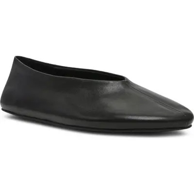 Steve Madden Cyntra Leather Flat in Black Leather at Nordstrom, Size 10 | Nordstrom