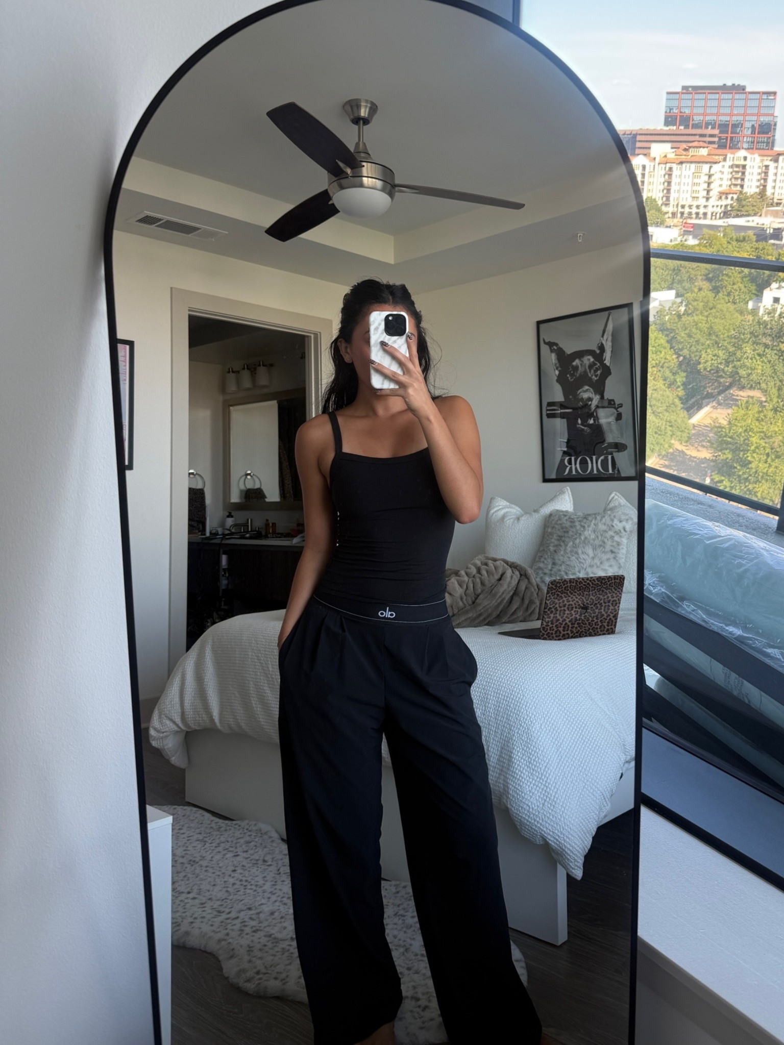 monday ootd🖤 @Alo Yoga @Aritzia

#LTKootd #LTKActive #LTKPetite