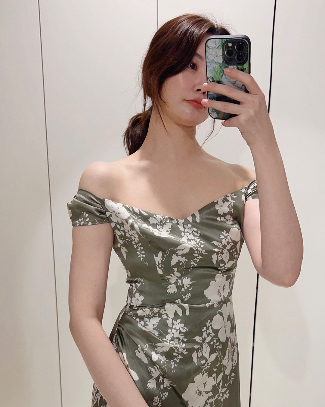 Silk dress for the perfect vacation!
#Reformation #LTK챌릱ㅣ

#LTKU #LTKAsia #LTKSeasonal