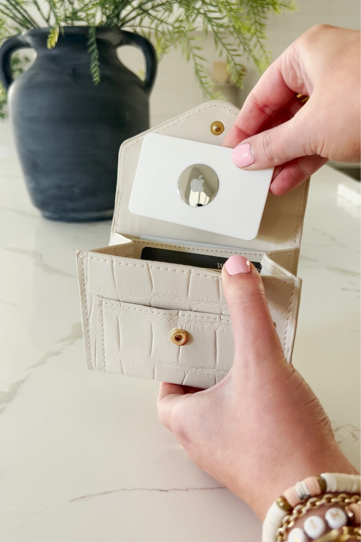 Card size AirTag holder for your wallet. Comes in a pack of 2! 

AirTag, Apple AirTag, Amazon finds, Amazon gadgets, Amazon must haves, Amazon favorites, gadgets, tech gadgets, founditonamazon, top online finds, TopOnlineFinds, Amazon 

#LTKfindsunder50 #LTKhome #LTKfindsunder100