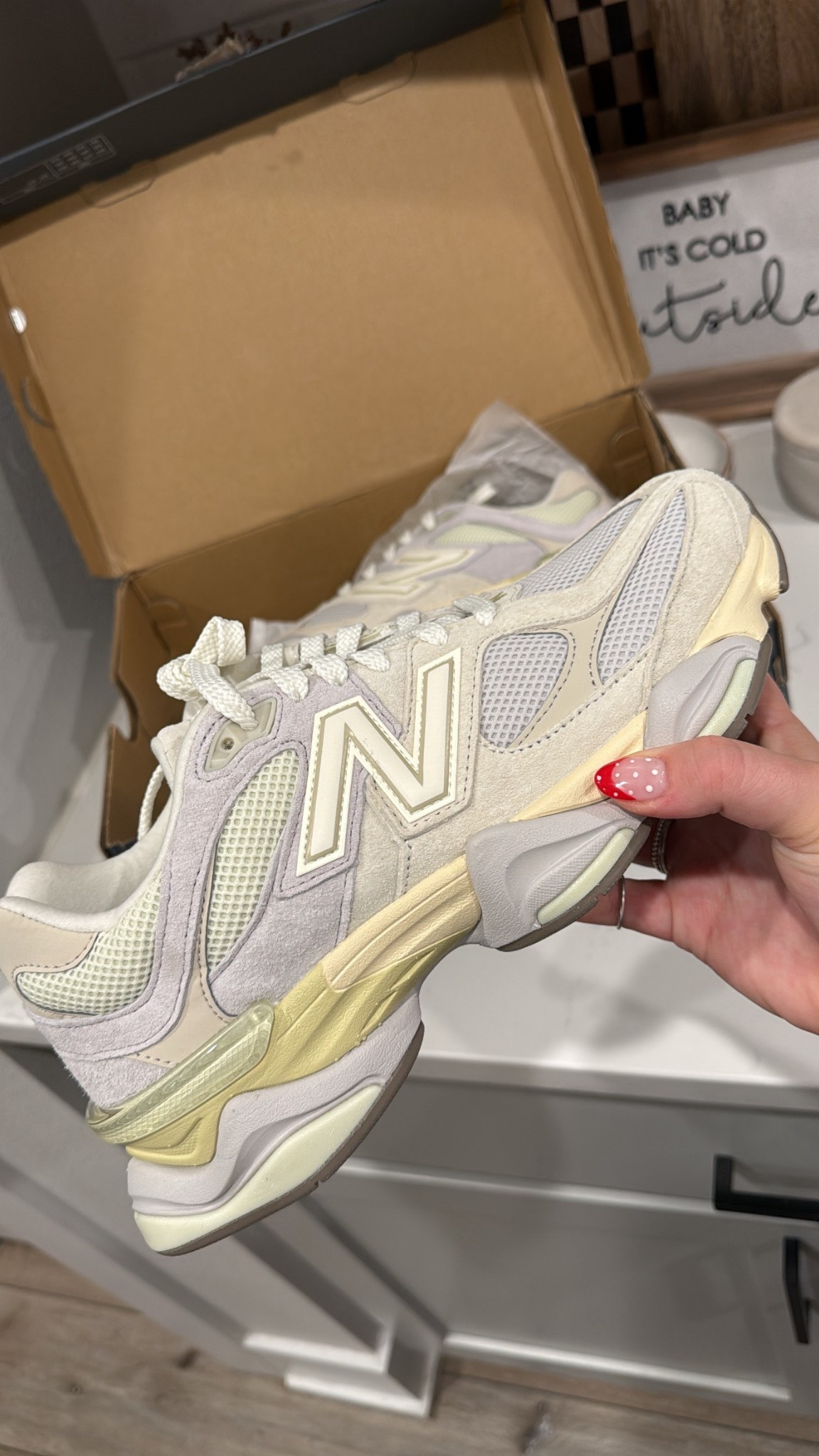 This New balance 9060 color combo is so good 😍✨

#LTKmomlife #LTKActive #LTKGiftGuide