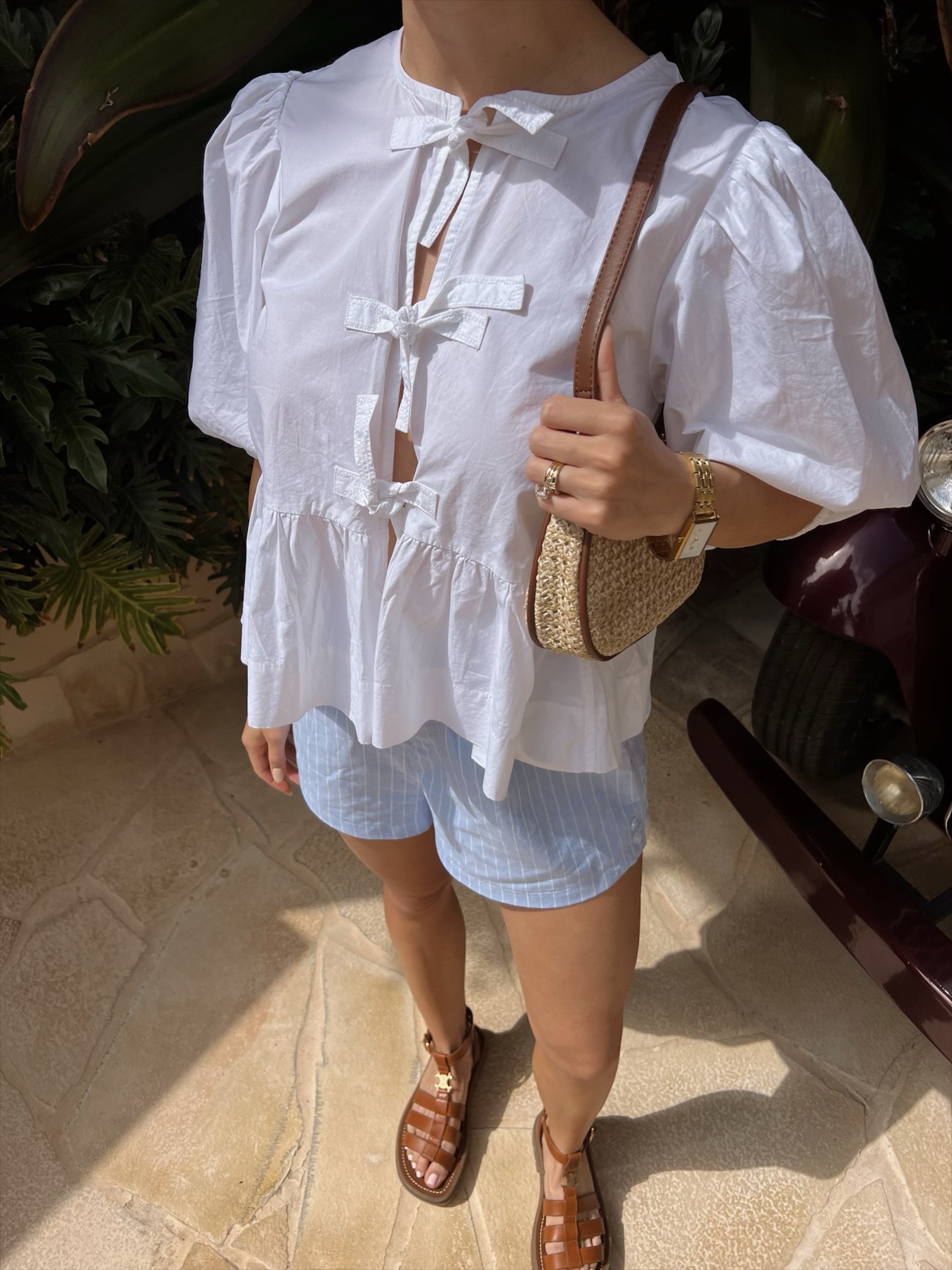 Spain outfit 🏹🥥

#springoutfit #vacationoutfit #resortwear #gannitop #celinesandals #boxershorts #LTKstyletip #LTKshoecrush

#LTKSeasonal