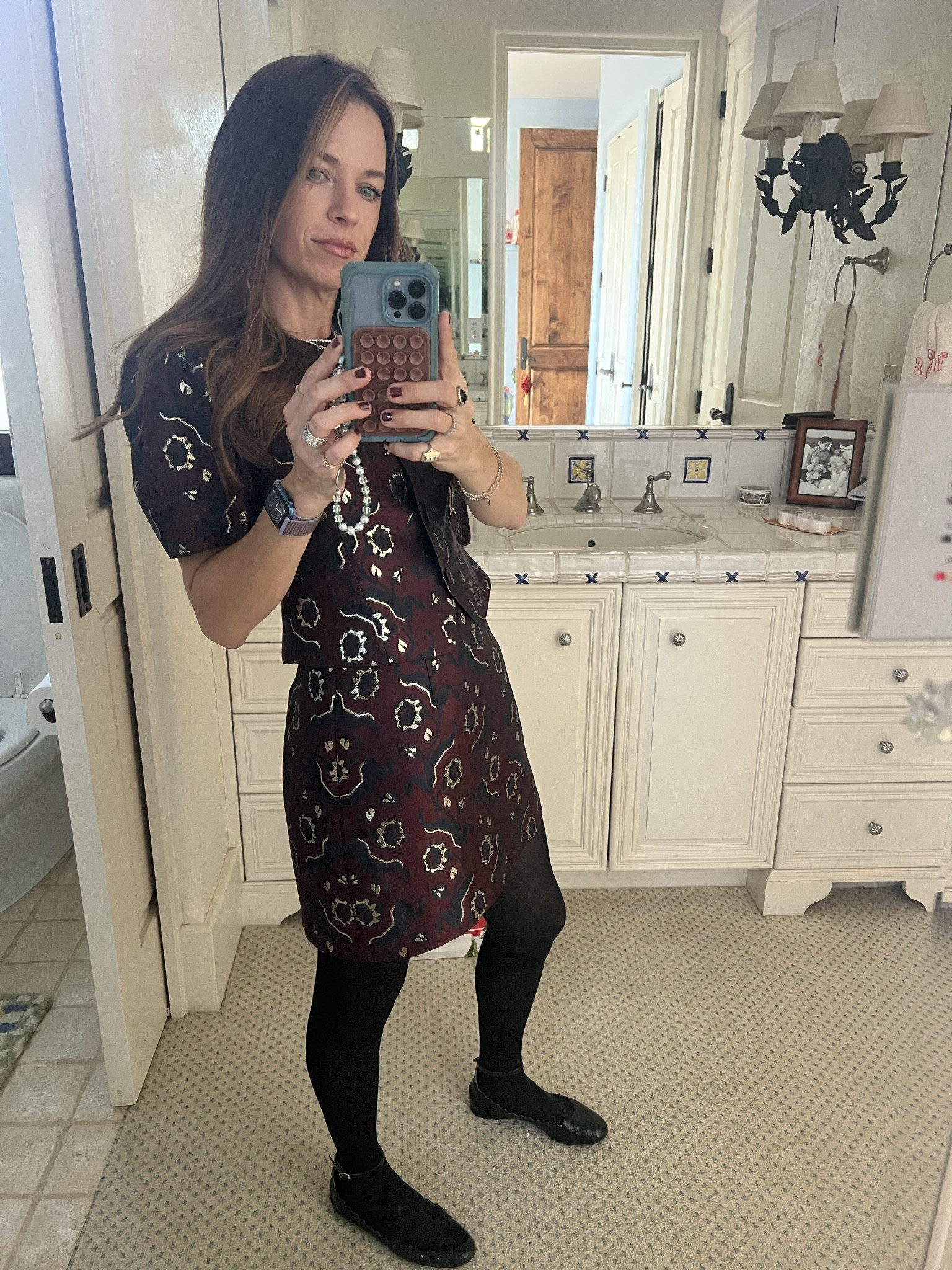 Matching set, cocktail matching set, mom style, wedding outfit

#LTKSeasonal #LTKWedding #LTKOver40