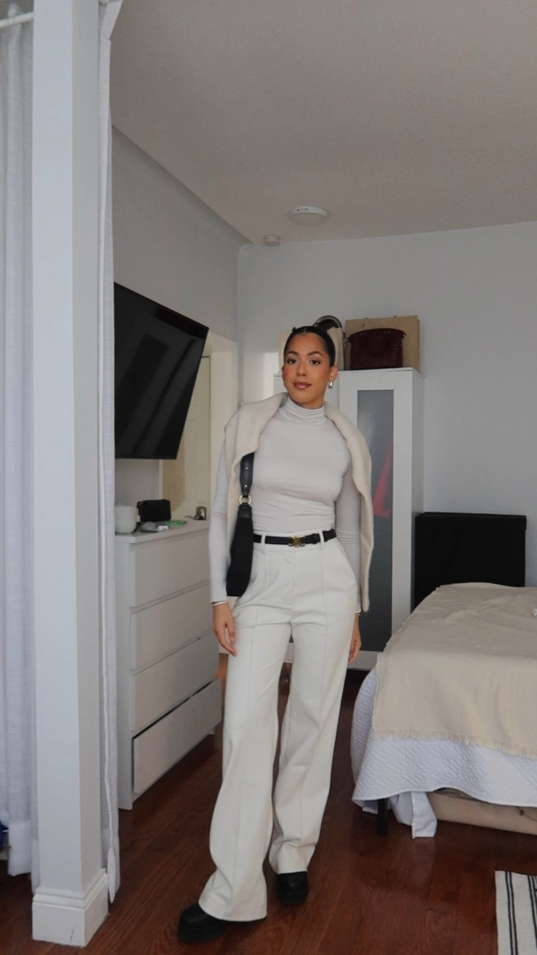 All beige monochromatic fall look 🍂

#falloutfitinspo 

#LTKSeasonal