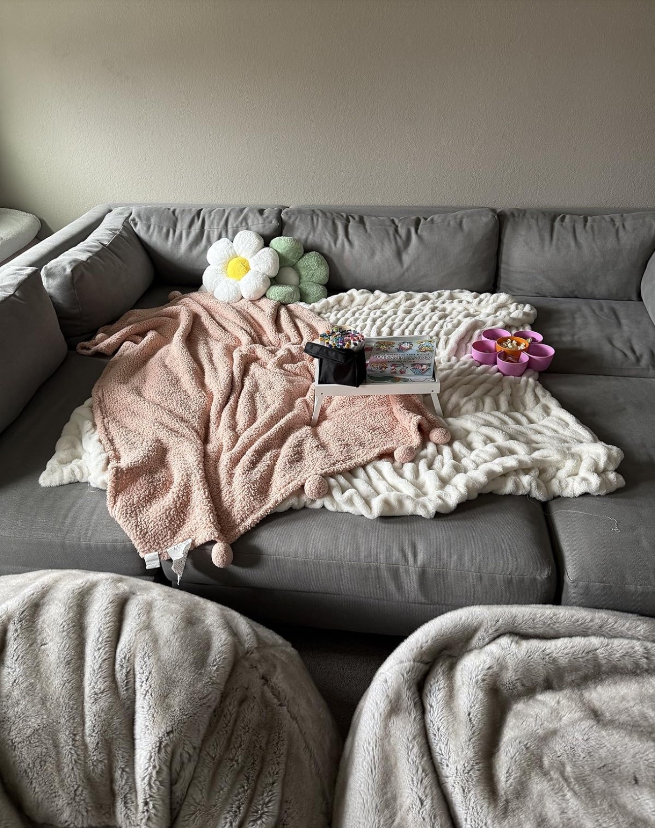 Cozy, rainy day favorites!! 🌼 

Seasonal, spring, mom favorites, fun ideas, movie day, popcorn, coloring

#LTKFamily #LTKKids #LTKSeasonal