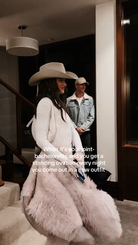 So much support on my grand entrance every night 🥹 

 #LTKWatchNow #LTKStyleTip