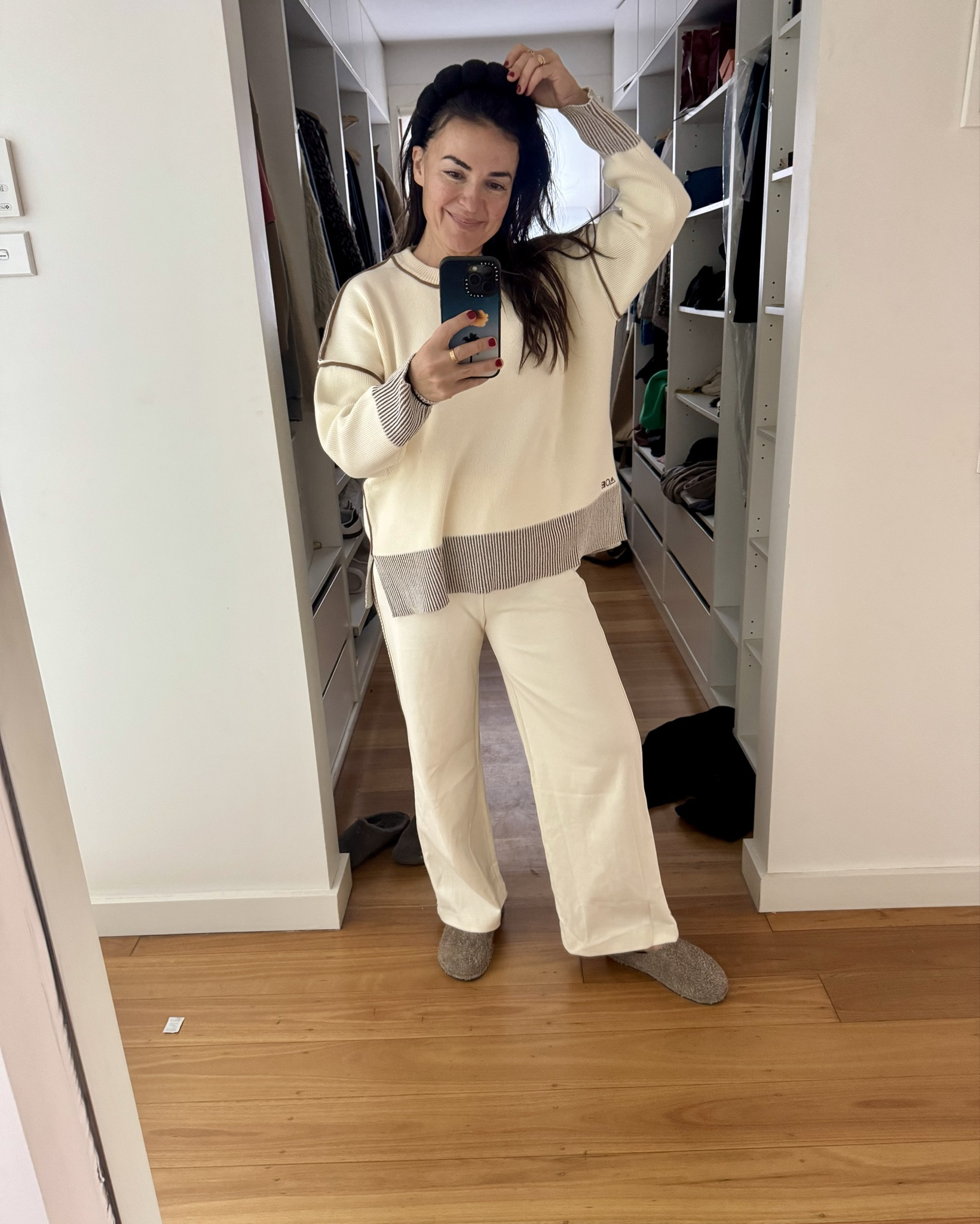 Set on sale 
Wearing S/M in top and bottom 🤍