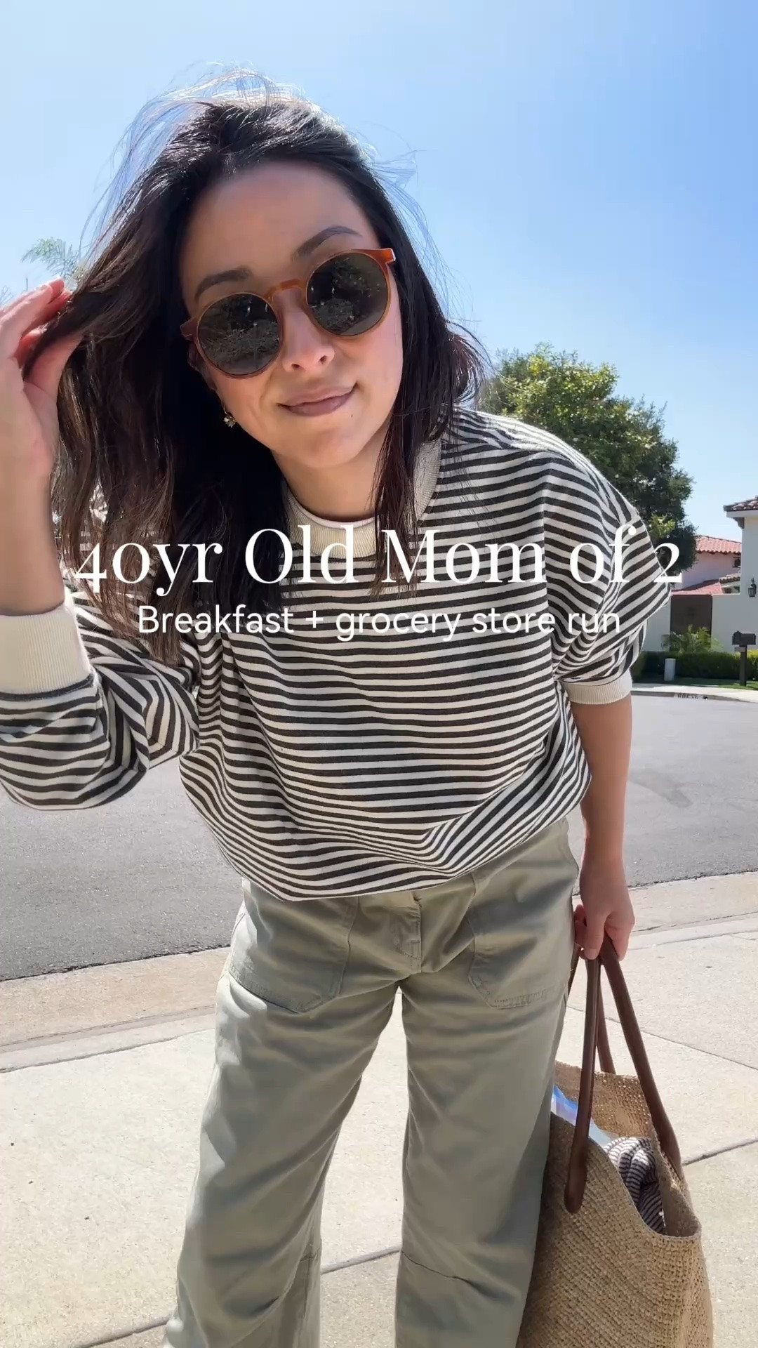 40yr old mom of 2 - What I wore to breakfast and the grocery store.

Clare V sweatshirt small
DL1961 Billie barrels 25
Reformation flats 5
Aritzia tote - sold out, linked similar
Le Specs sunglasses
Dorsey James necklace 15"
Electric Picks earrings

#LTKmomlife #LTKPetite #LTKootd