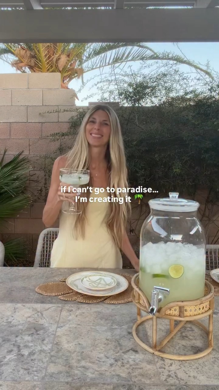 A few Target finds + golden hour and suddenly I’m hosting! I’m obsessed with the summer vibes this collection is giving. And let me know if you want ideas of what to serve. 

✨

#backyardhosting #targetfinds #summerhosting #hostinginspo #outdoorentertaining

#LTKHome #LTKvlog #LTKSeasonal