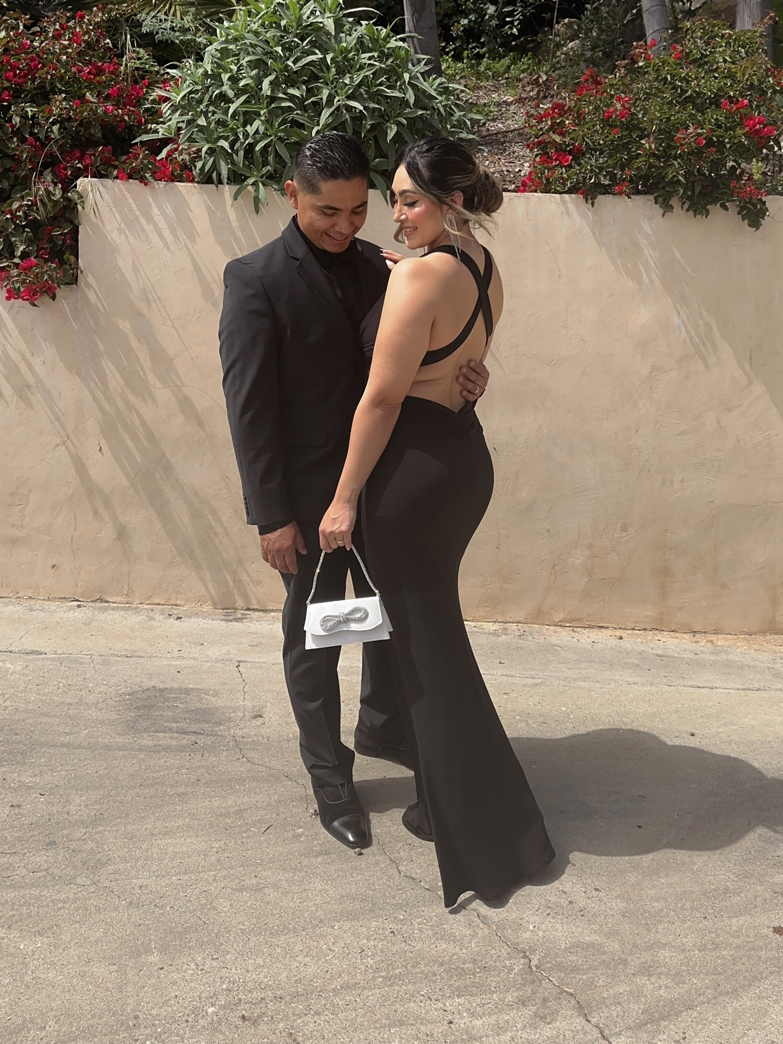 One of the most flattering dresses! Hold the girls in place and is perfect for a wedding! 

#LTKSeasonal #LTKwedding #LTKstyletip