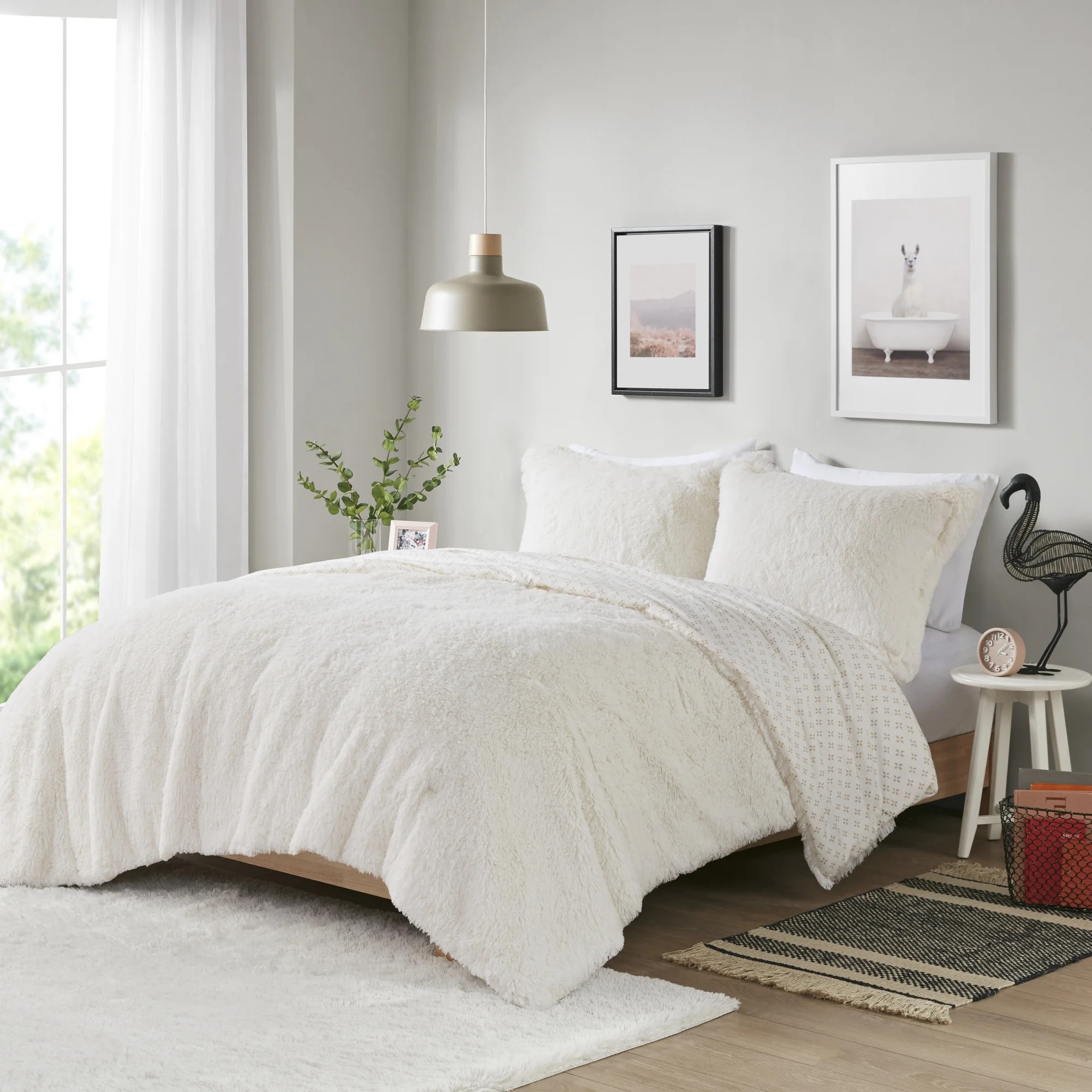 Intelligent Design Effie Soft Shaggy Faux Fur 3-Piece Ivory Dual Texture Comforter Set, Full/Quee... | Walmart (US)