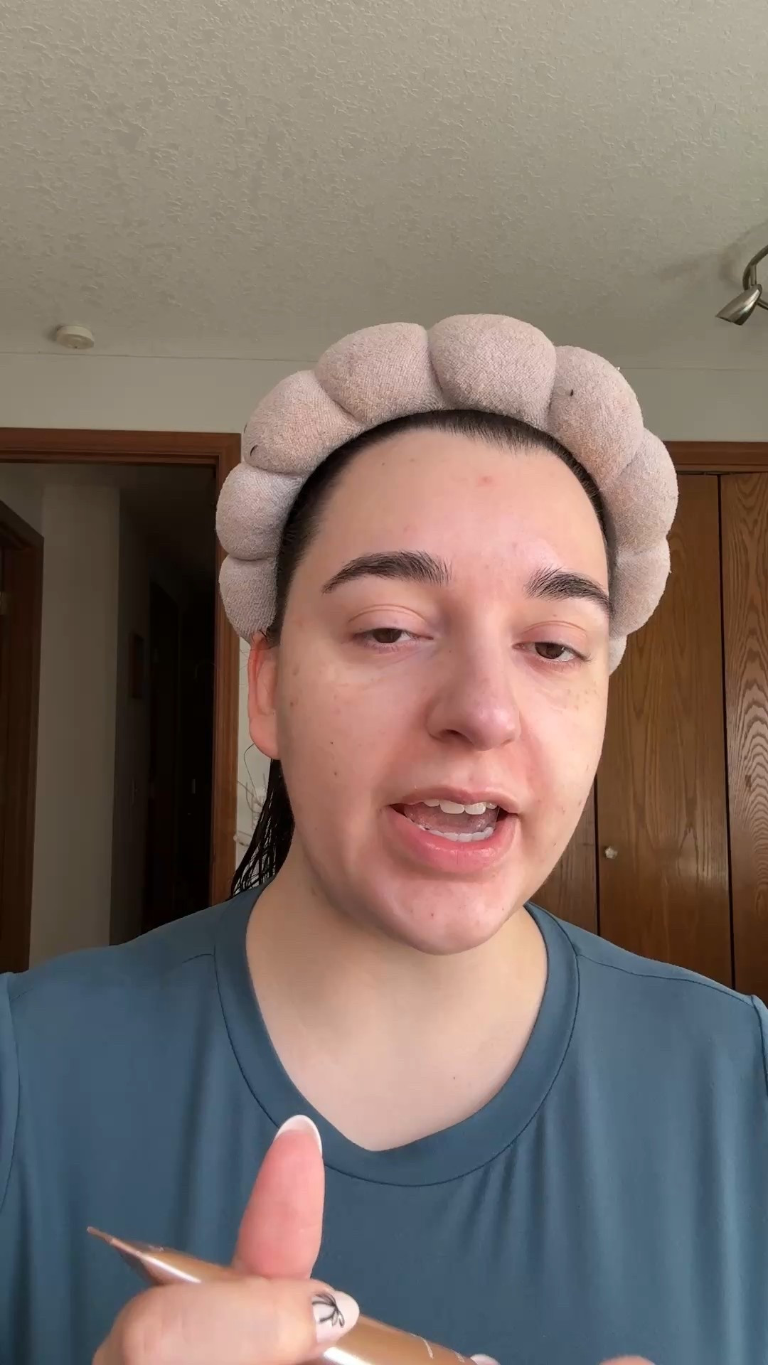 Loreal lumi glotion 

#LTKgrwm #LTKBeauty