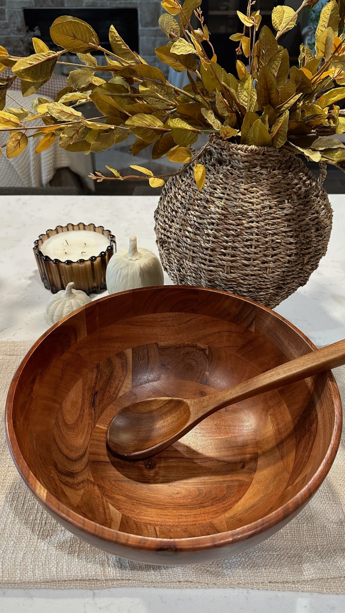 This bowl and spoon 😍😍 linking these and other sizes!


Kitchen find, target home, serving bowls, wood utensils, kitchen 

#LTKHome