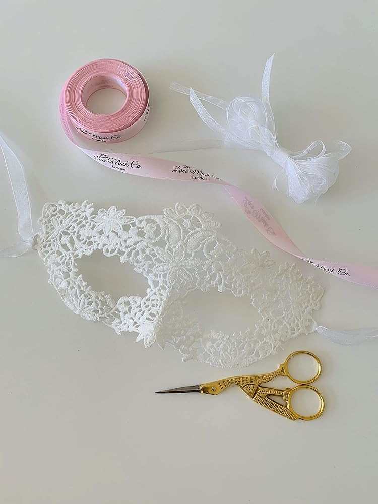 Luxury Women's Lace Masquerade Prom Halloween Carnival Mask Ball | Amazon (US)