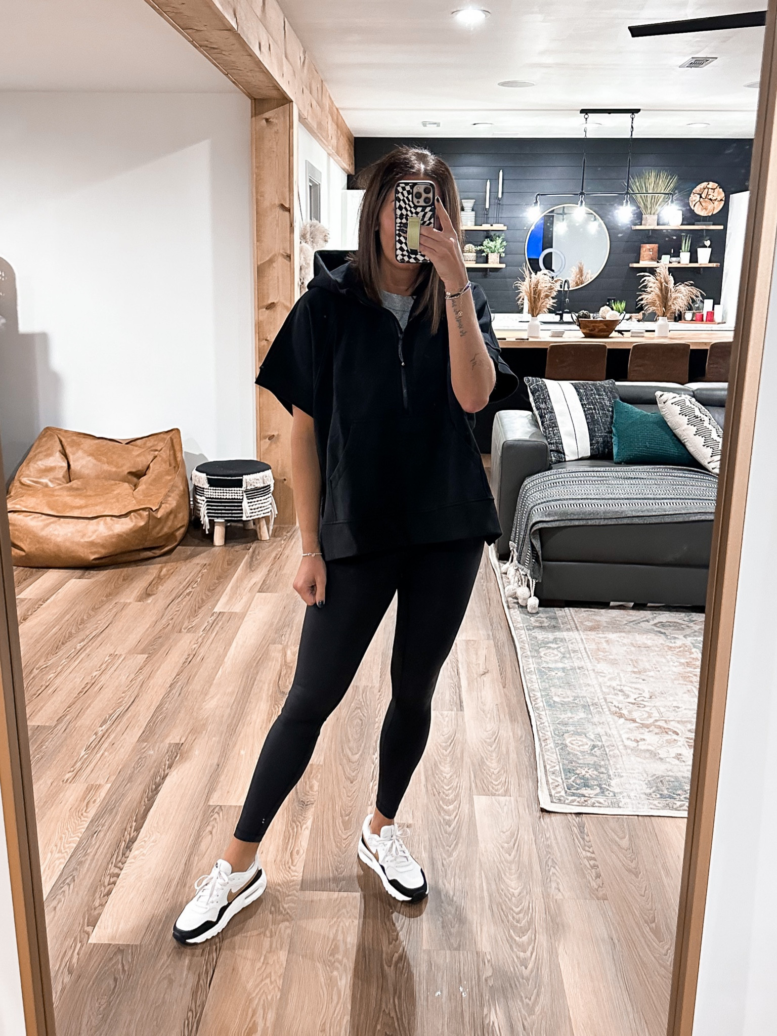 Scuba-M/L
Leggings-6
Sneakers-8

#LTKfitness #LTKshoecrush #LTKstyletip