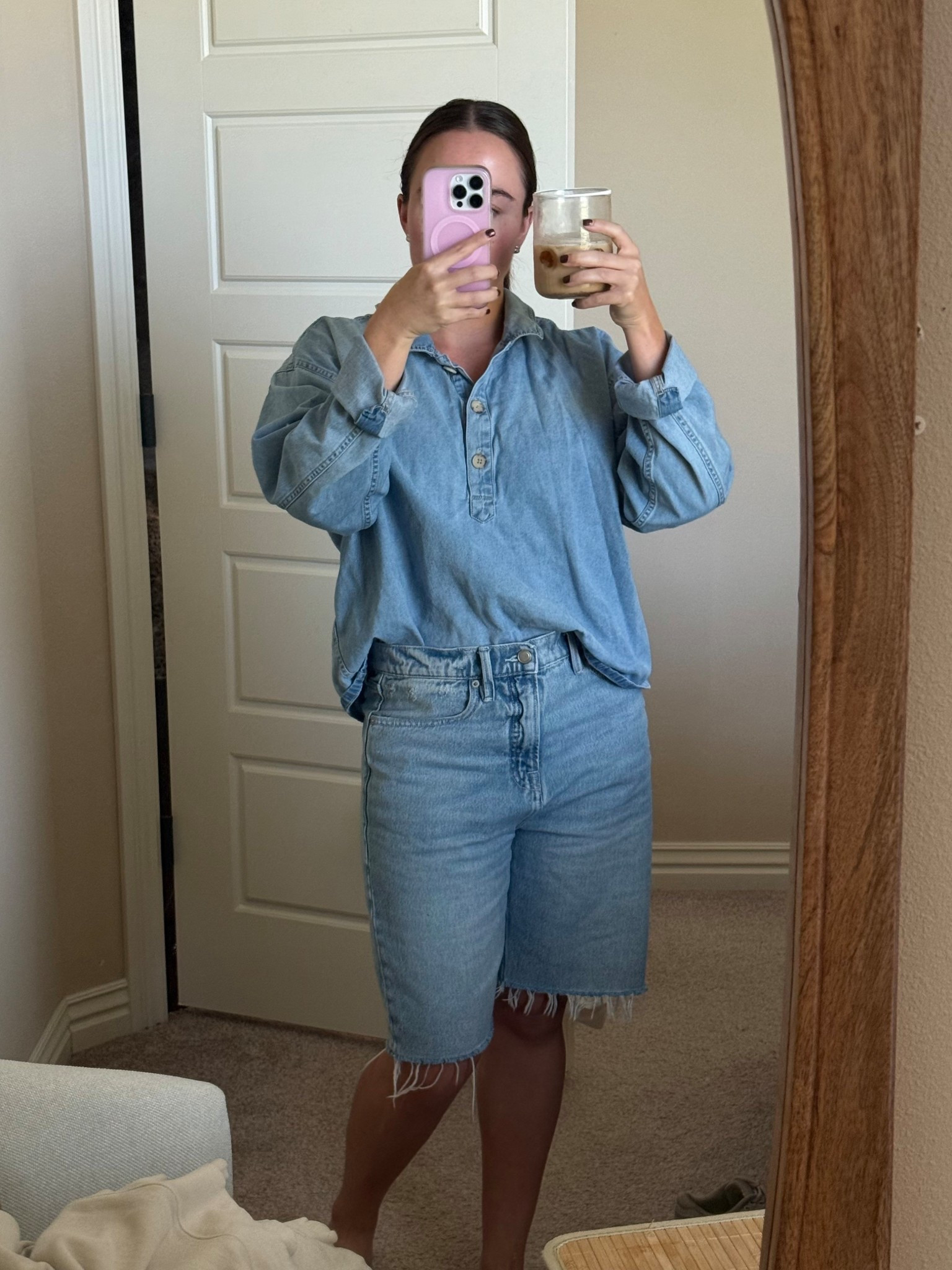 OOTD 👖 Denim on denim never disappoints!

Top: J.Crew (linking similar styles below)|| Shorts: Good American

#LTKPetite #LTKStyleTip #LTKWorkwear
