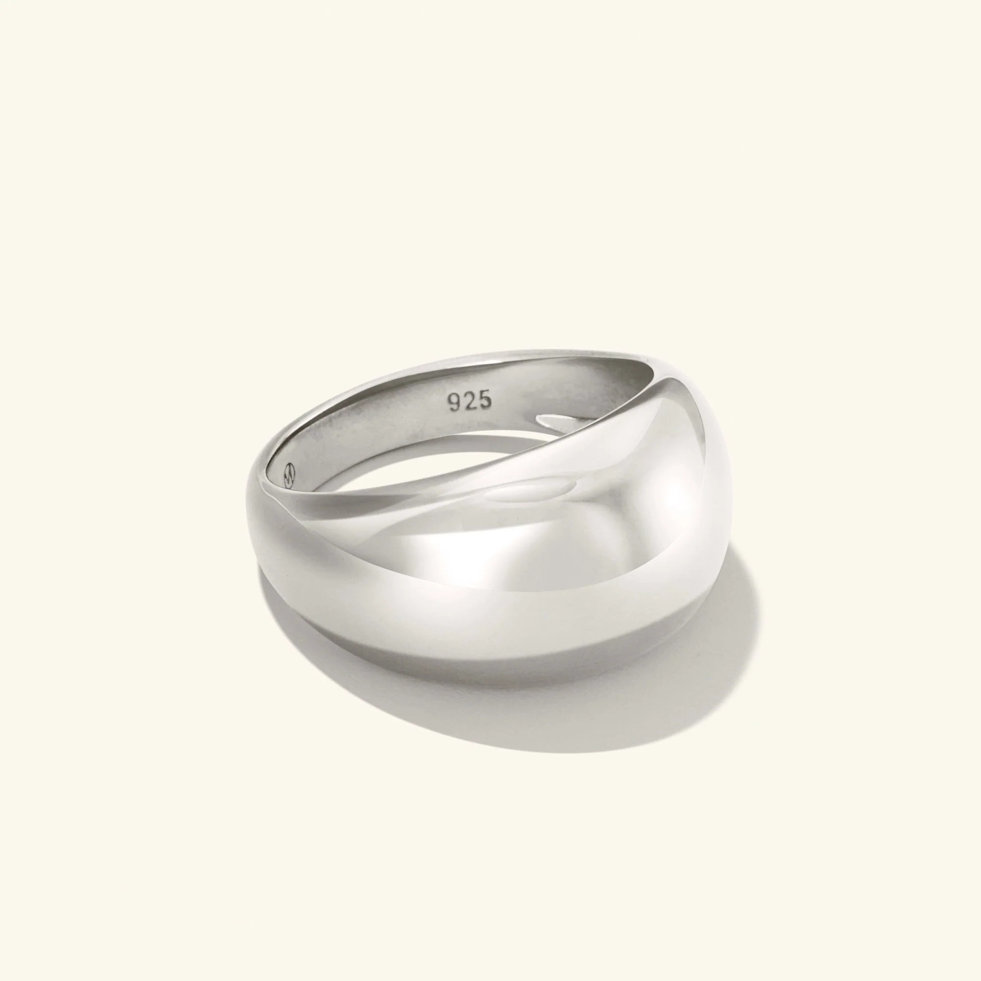 Dôme Ring | Mejuri Fine Crew