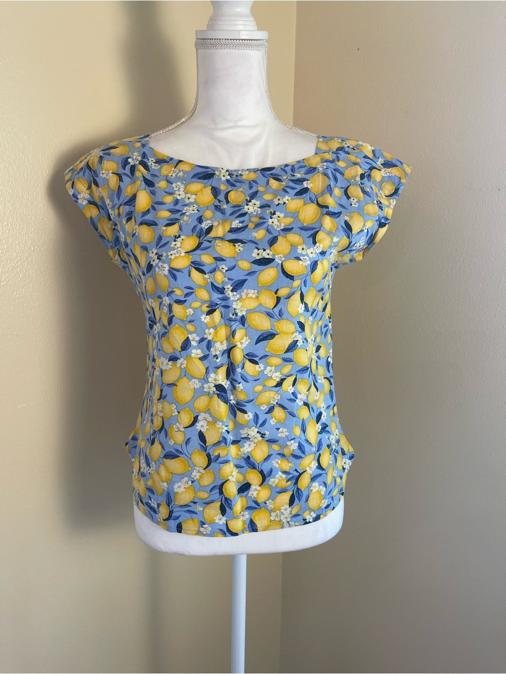 100% Linen Lemon Print Top Citrus Coastal Mediterranean Resort Summer XS Petite | Poshmark