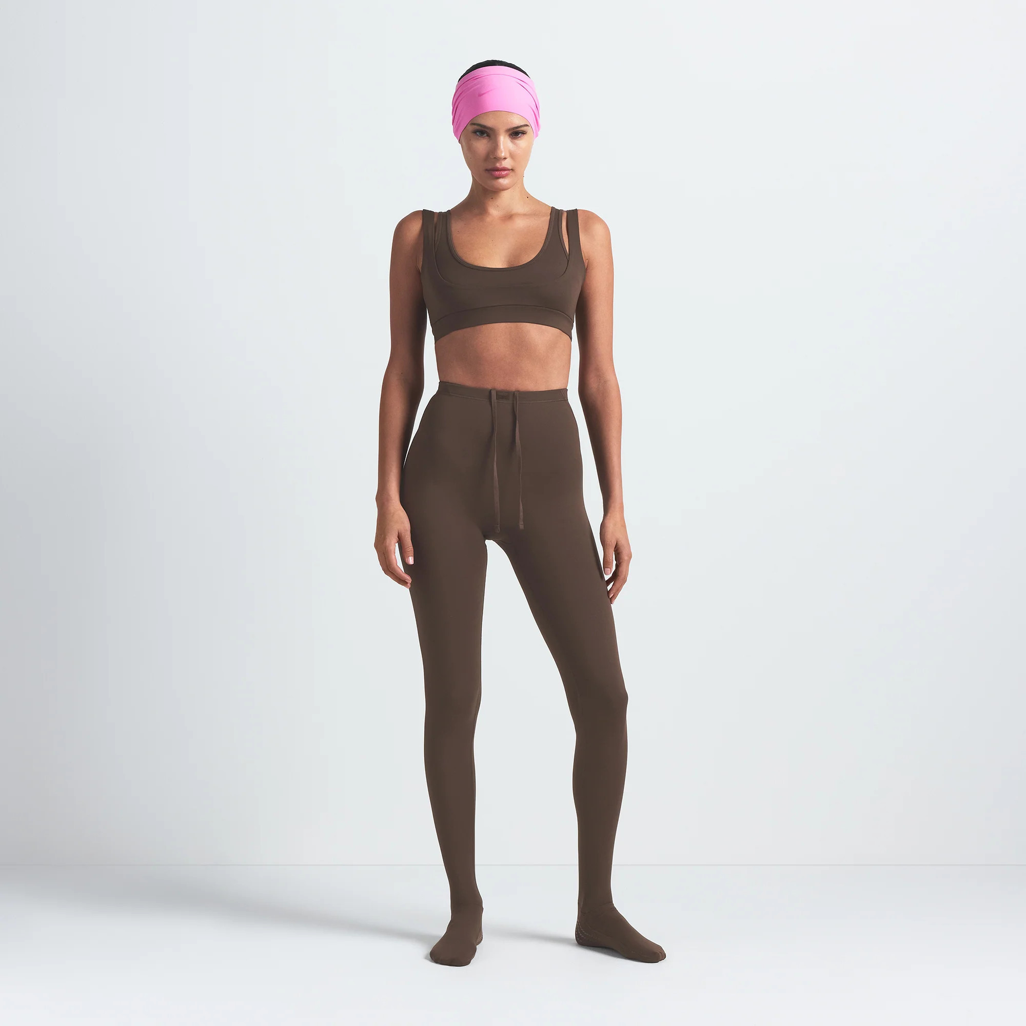 SKIMS Double Strap Scoop Bra | Deep Neutral | Medium | NikeSKIMS Matte | SKIMS (US)