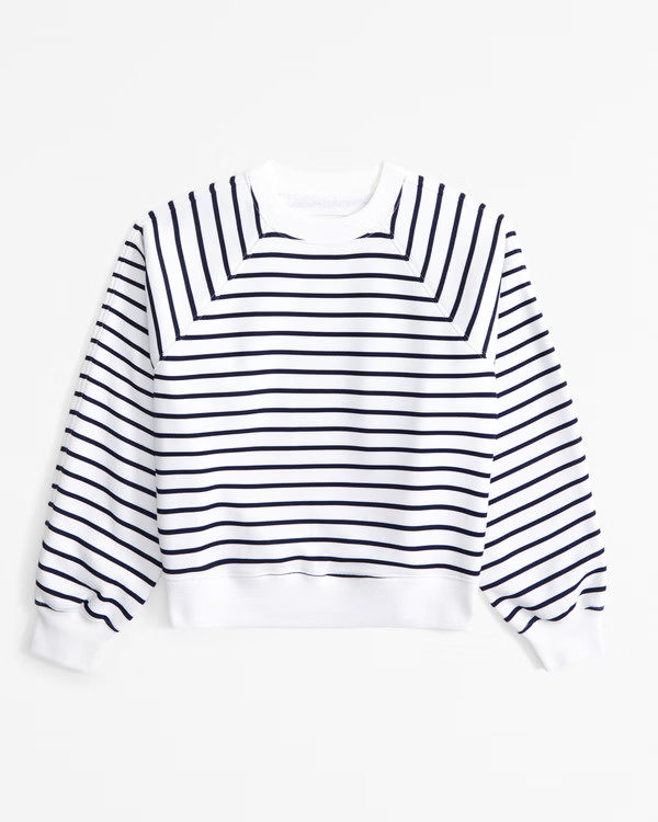 Women's Essential Raglan Classic Sunday Crew | Women's Tops | Abercrombie.com | Abercrombie & Fitch (US)