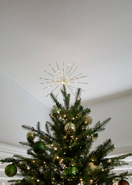 sparkly star tree topper perfect for the sparkling light tree

#LTKfindsunder50 #LTKHoliday #LTKSeasonal