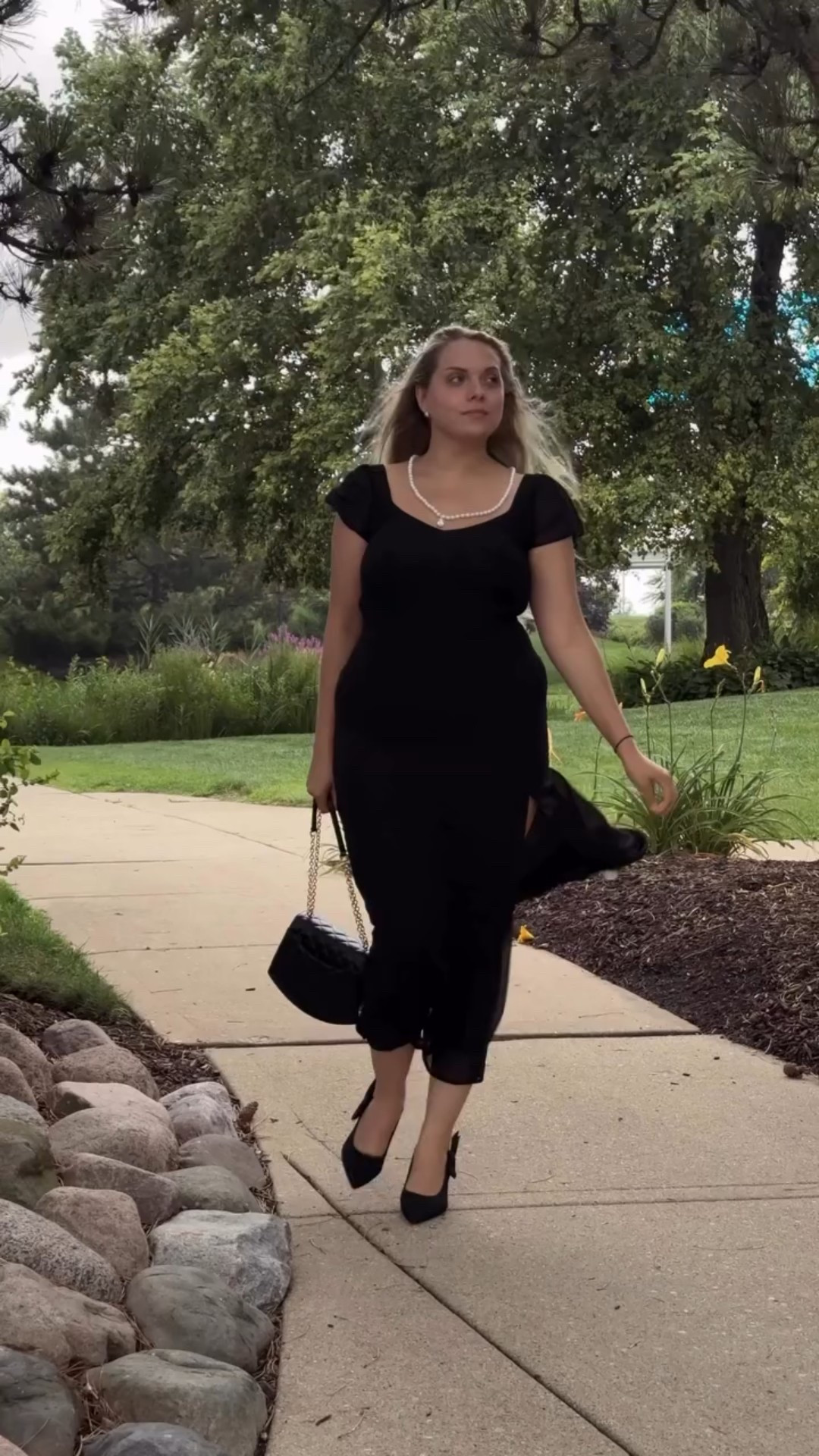 Timeless elegance in black 🖤 This stunning @rihoas_official dress speaks for itself 

Rihoas #RihoasOfficial #RihoasStyle #SummerDress #ChicStyle #ElegantLook #EffortlessStyle #FeminineFashion #MinimalStyle #OOTD #LookOfTheDay #OutfitInspo #ClassyVibes #SoftAesthetic #FashionLover #StyleInspo #WardrobeGoals