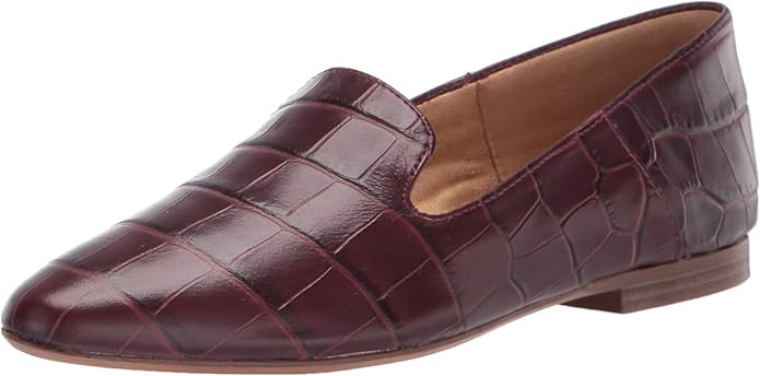 Naturalizer Women's Lorna Loafer | Amazon (US)