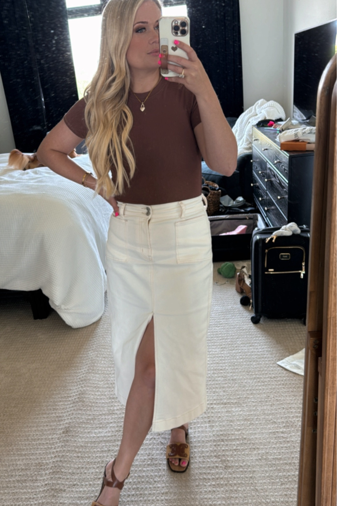 Cute church outfit! 

Top: medium
Skirt: M
Shoes: 8

Work outfit, white skirt, slit skirt, activewear, beach, vacation, outfit of the day, girls, night, summer sandals, brown sandals, 

#LTKShoeCrush #LTKWorkwear #LTKStyleTip
