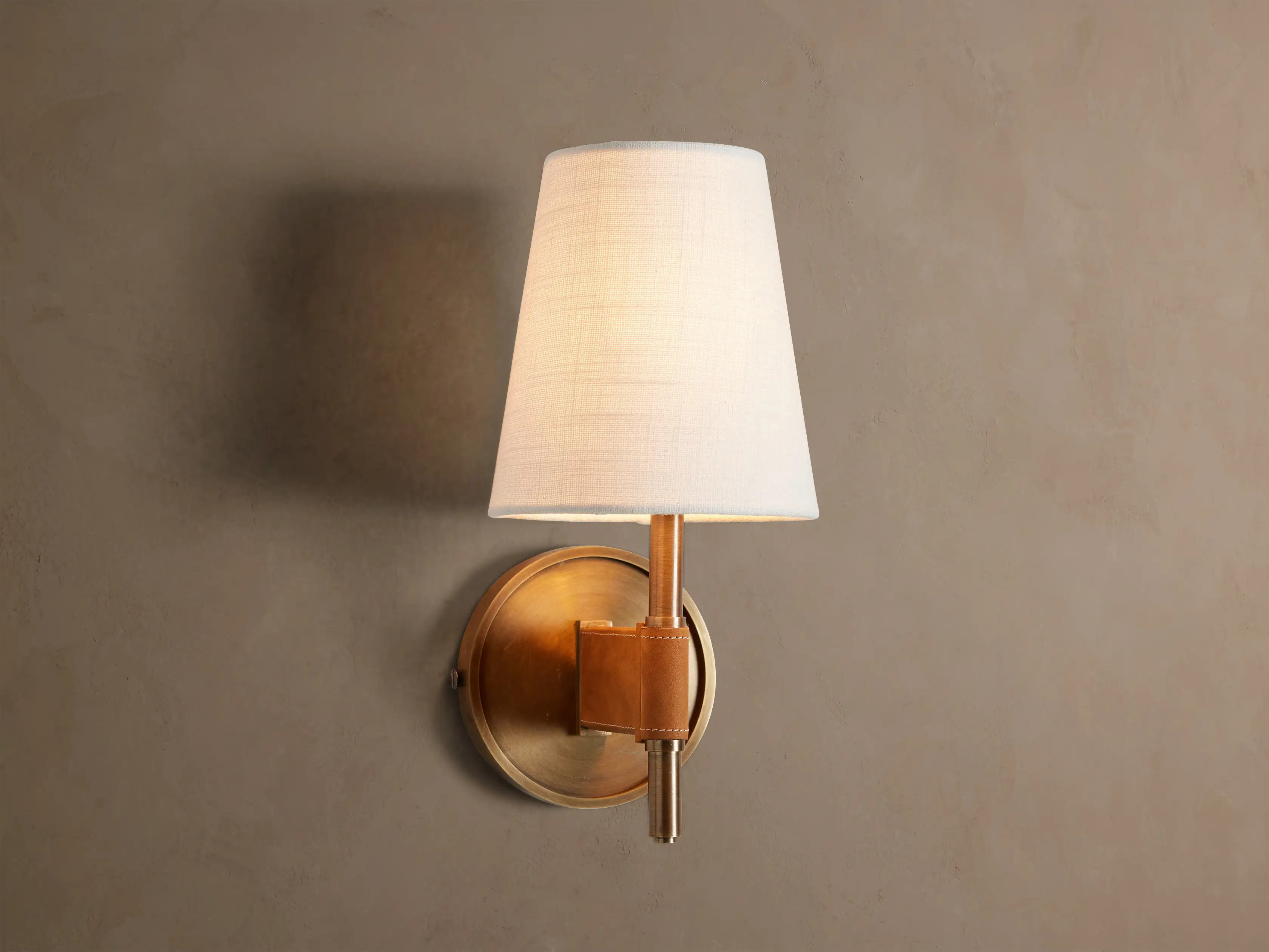 Hastings Sconce | Arhaus