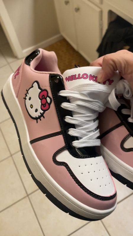 Hello Kitty by Sanrio Women's Pink Casual Court Sneakers

Hello Kitty logo is sewn in the side of the shoe. These are so for casual use, man made materials. 

#LTKVideo #LTKstyletip #LTKfindsunder50
