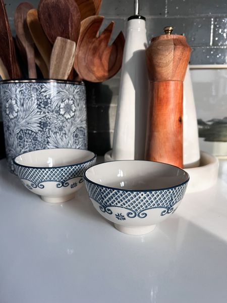 These stoneware bowls are on sale! So pretty and under $10!

#LTKfindsunder50 #LTKhome #LTKsalealert