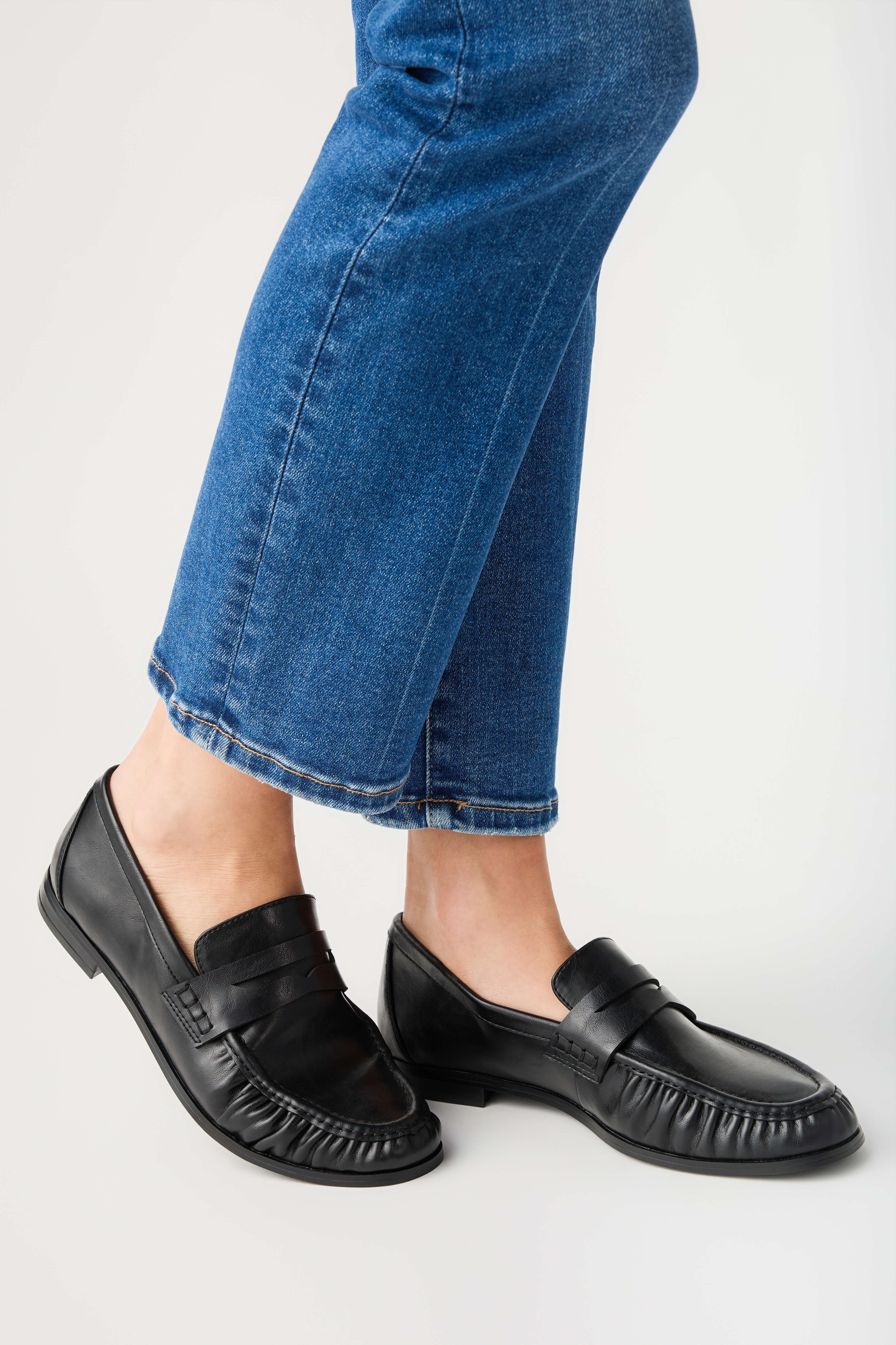 Shu Shop Tokyo Loafer | Social Threads