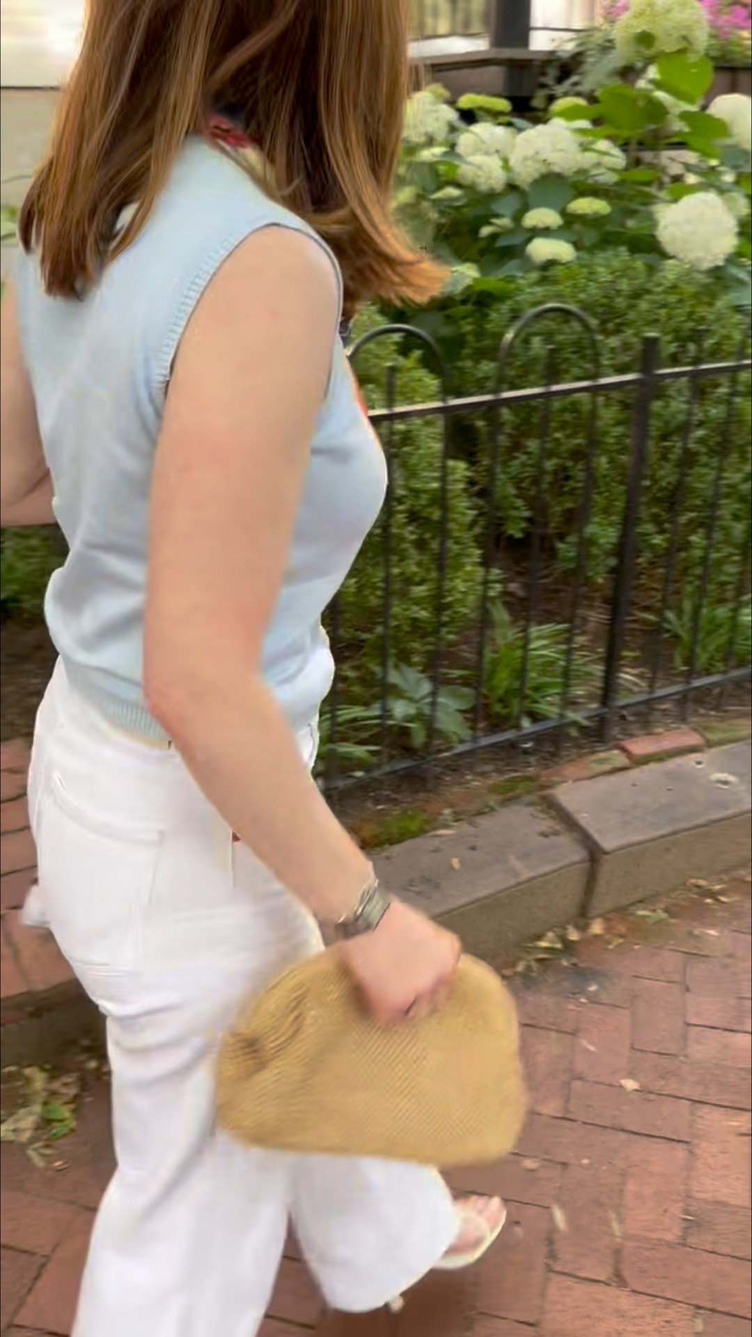 J.crew Raffia clutch under $120


#LTKItBag #LTKStyleTip