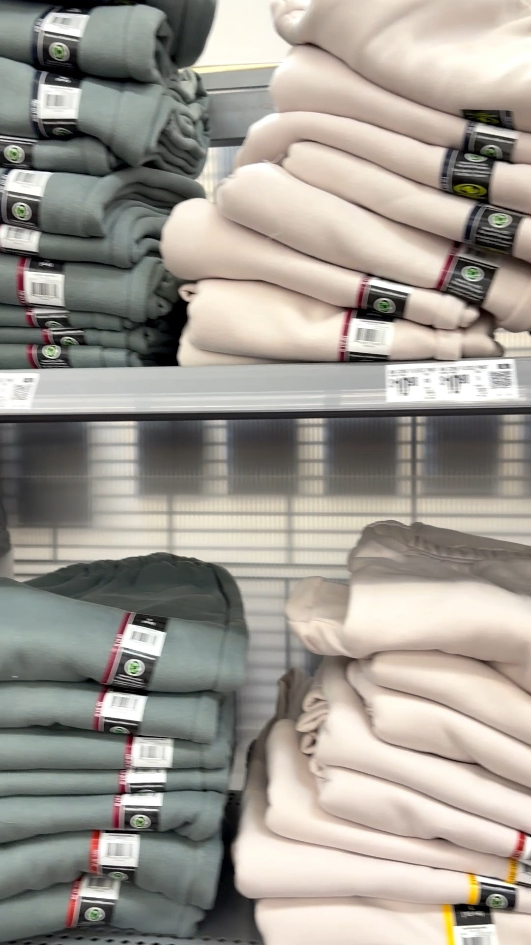 Perfect wide leg pant with matching sweatshirt for running errands on a chilly day or for weekend lounging.

#LTKSeasonal