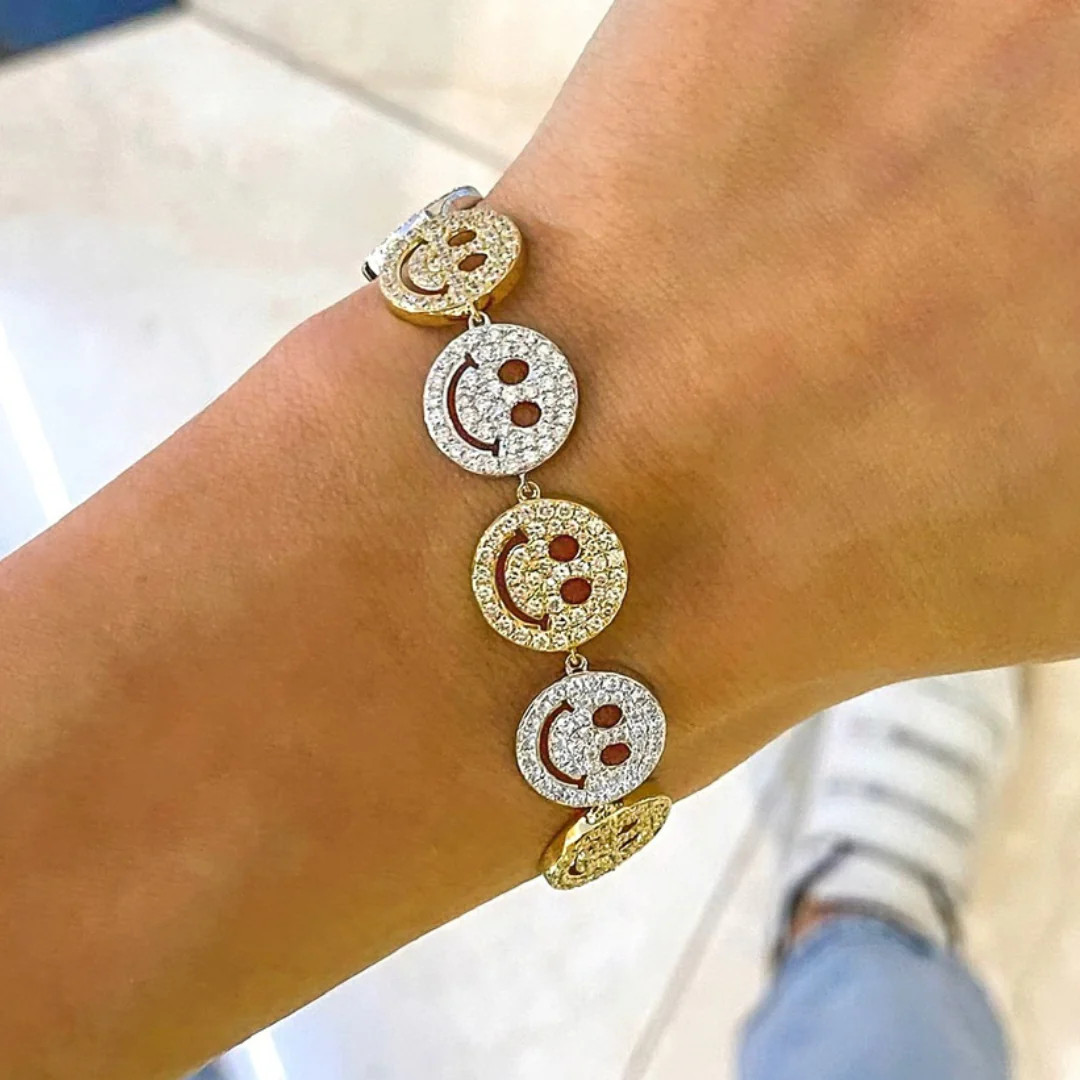 Drew Smiley Pave Diamond Bracelet 4.80 ctw | RW Fine Jewelry