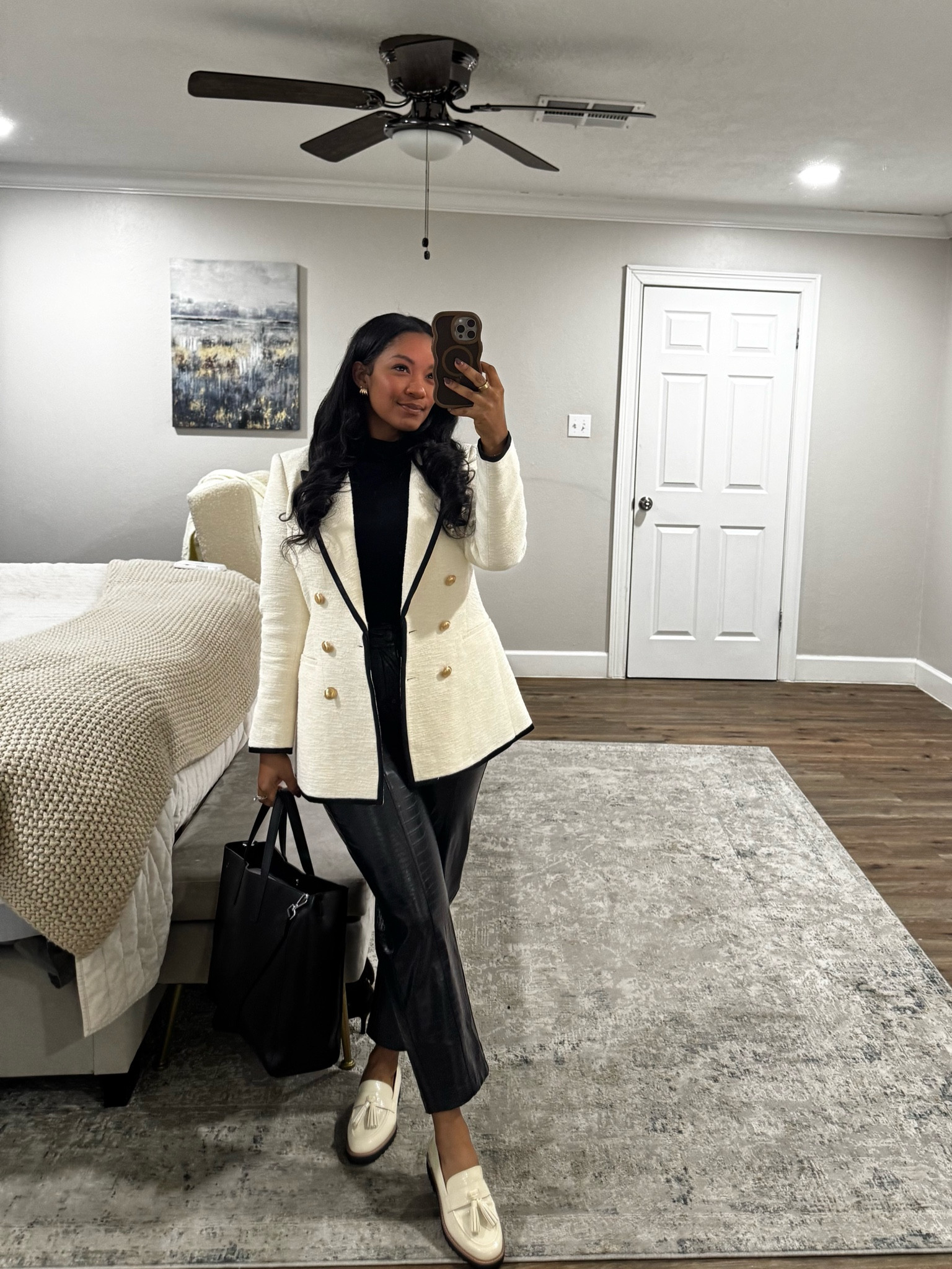 Tweed jacket and faux leather vibes  

#LTKFindsUnder100 #LTKWorkwear #LTKStyleTip