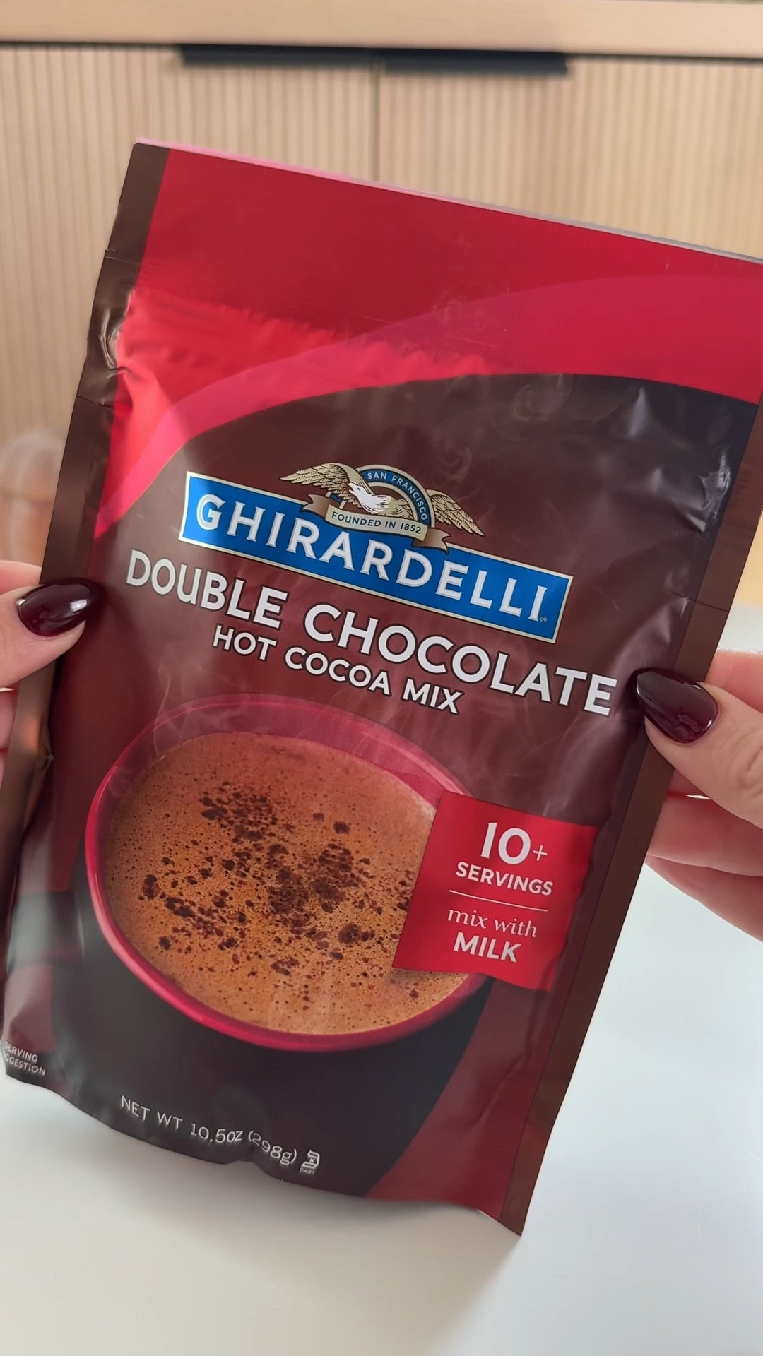 ’Tis the season for cozy mugs and chocolatey moments ☕️

#LTKfoodie #LTKdayinmylife #LTKHoliday