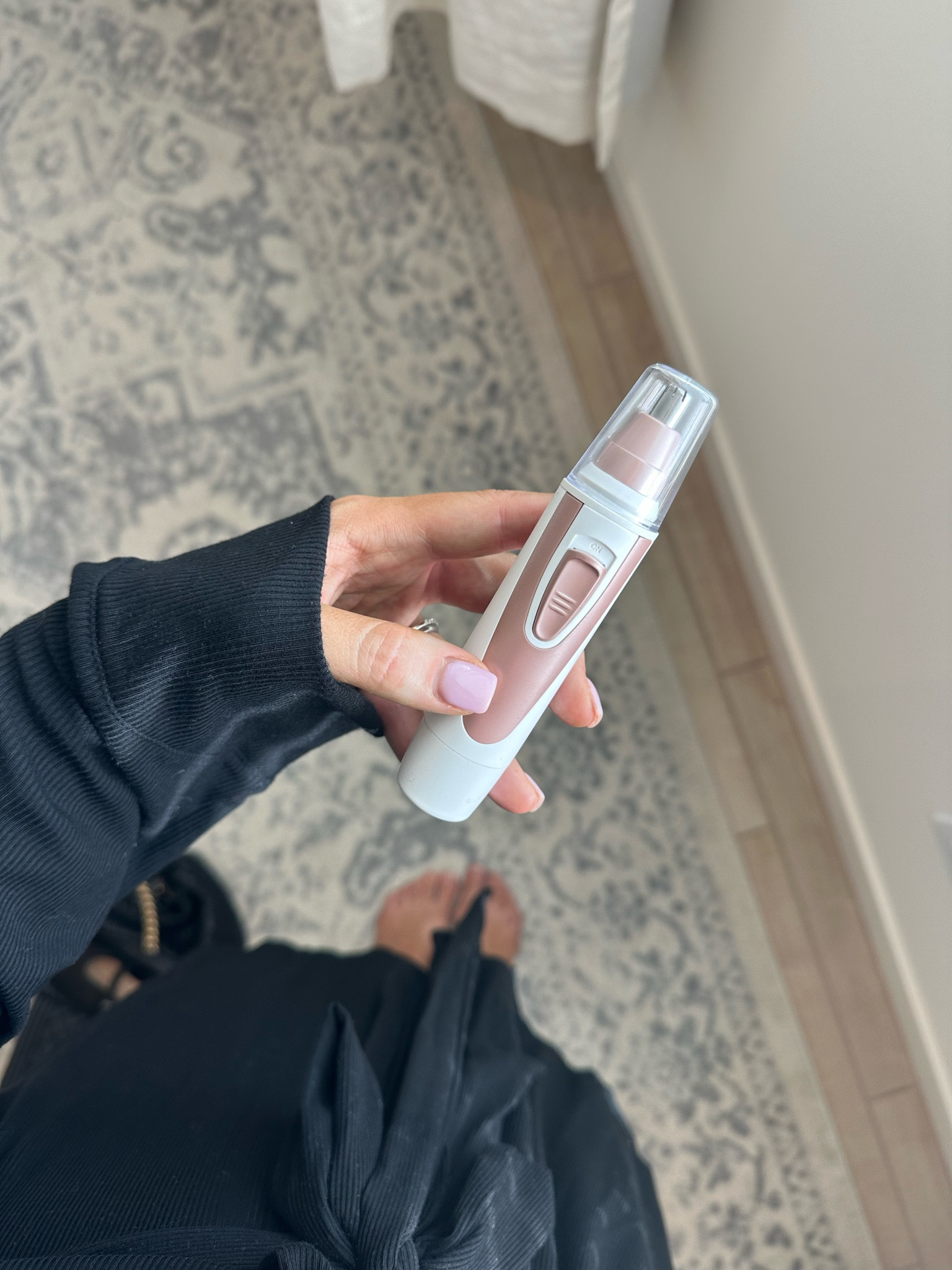 Amazon $14 nose hair trimmer 👏🏽 

#LTKFindsUnder50