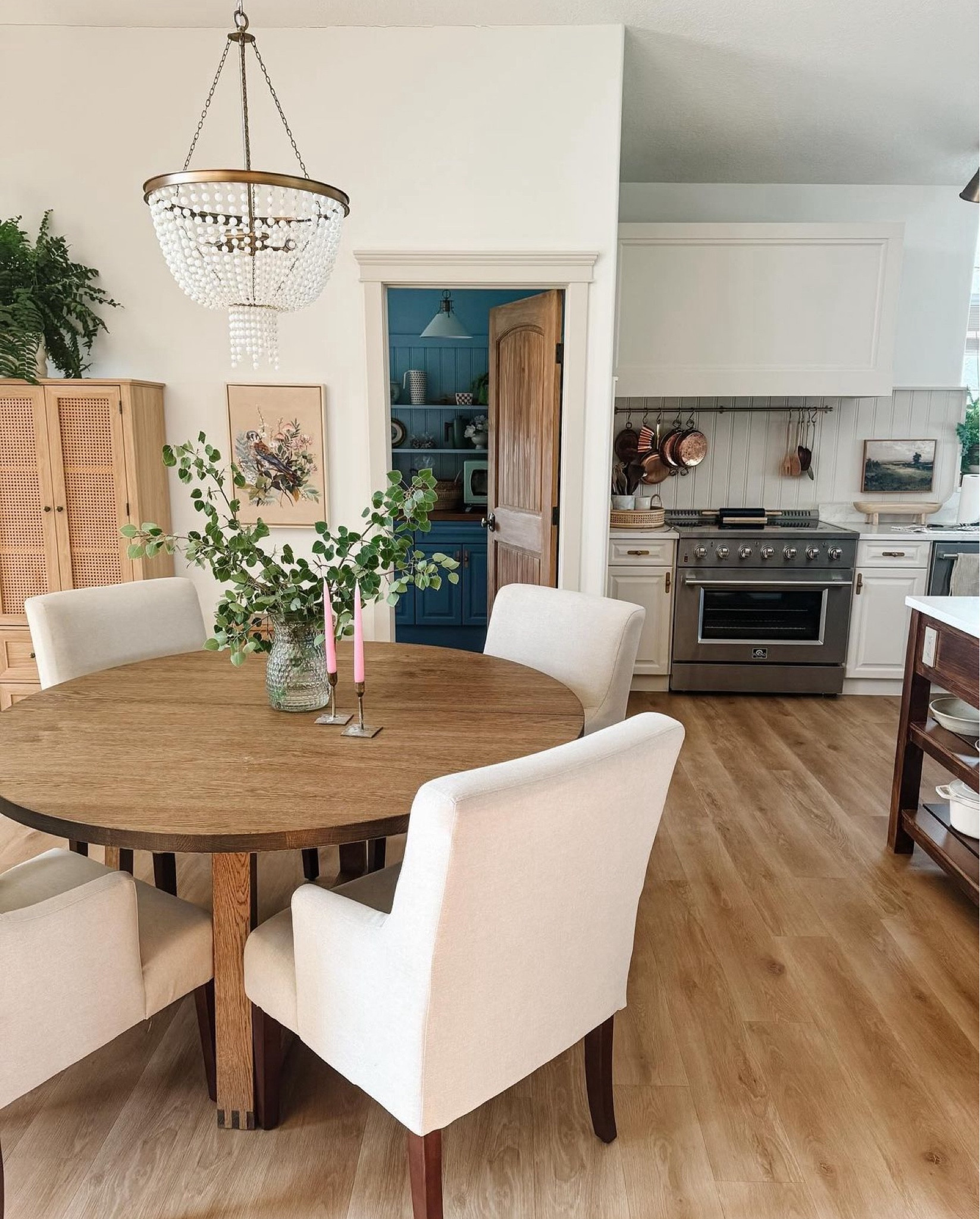 Round dining table, fabric dining chair, beaded chandelier modern farmhouse dining room
 

#LTKSaleAlert #LTKHome