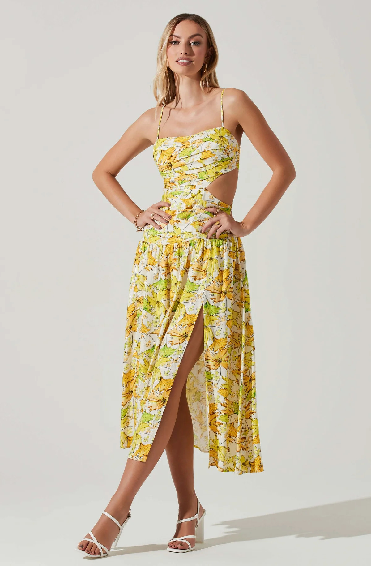 Kalina Floral Pleated Bust Midi Dress | ASTR The Label (US)