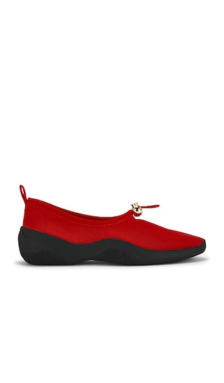 ZAPATO PLANO RAINA | Revolve Clothing (Global)