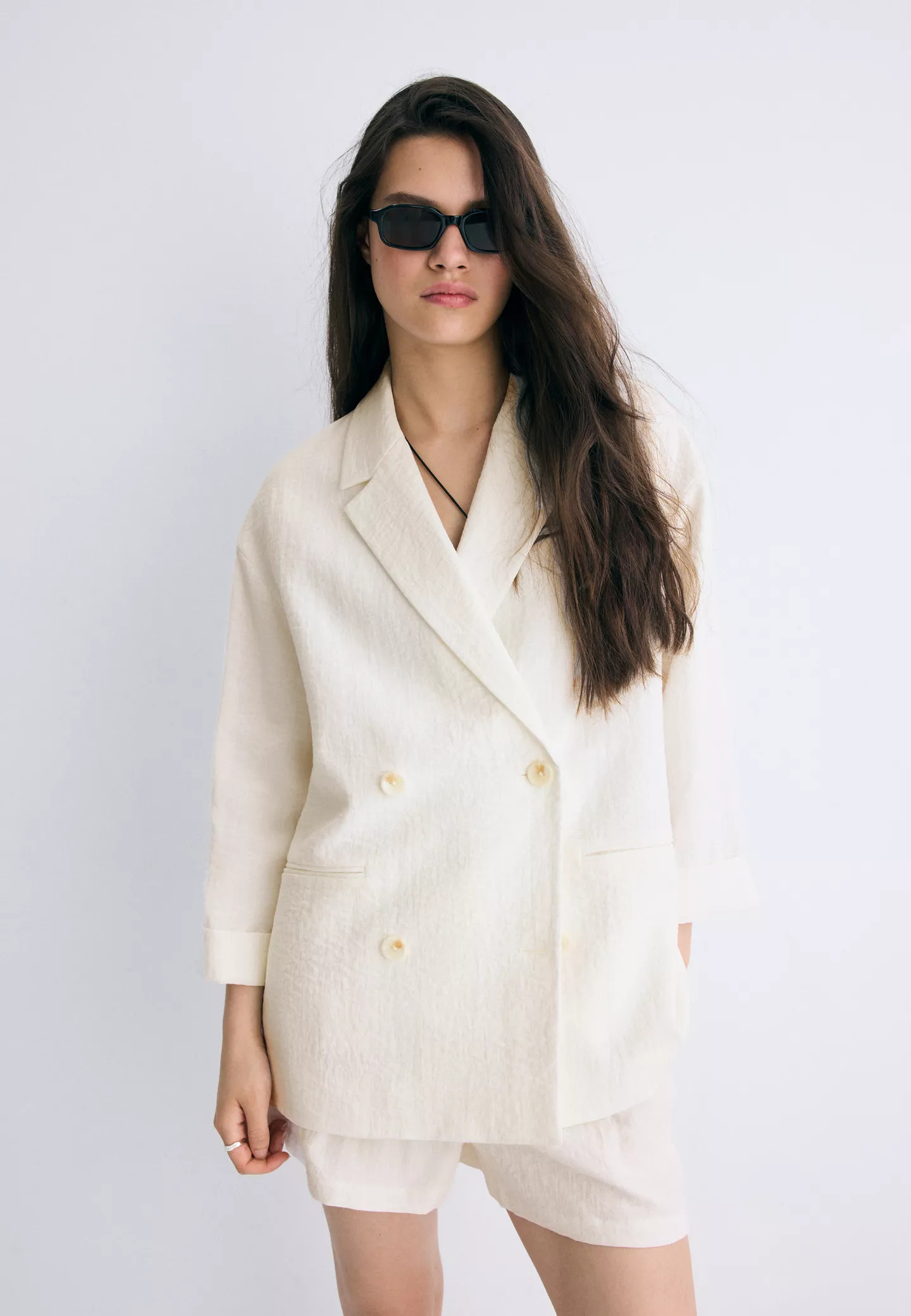 Flowing double-breasted blazer - Women's fashion | Stradivarius United Kingdom | Stradivarius (UK)