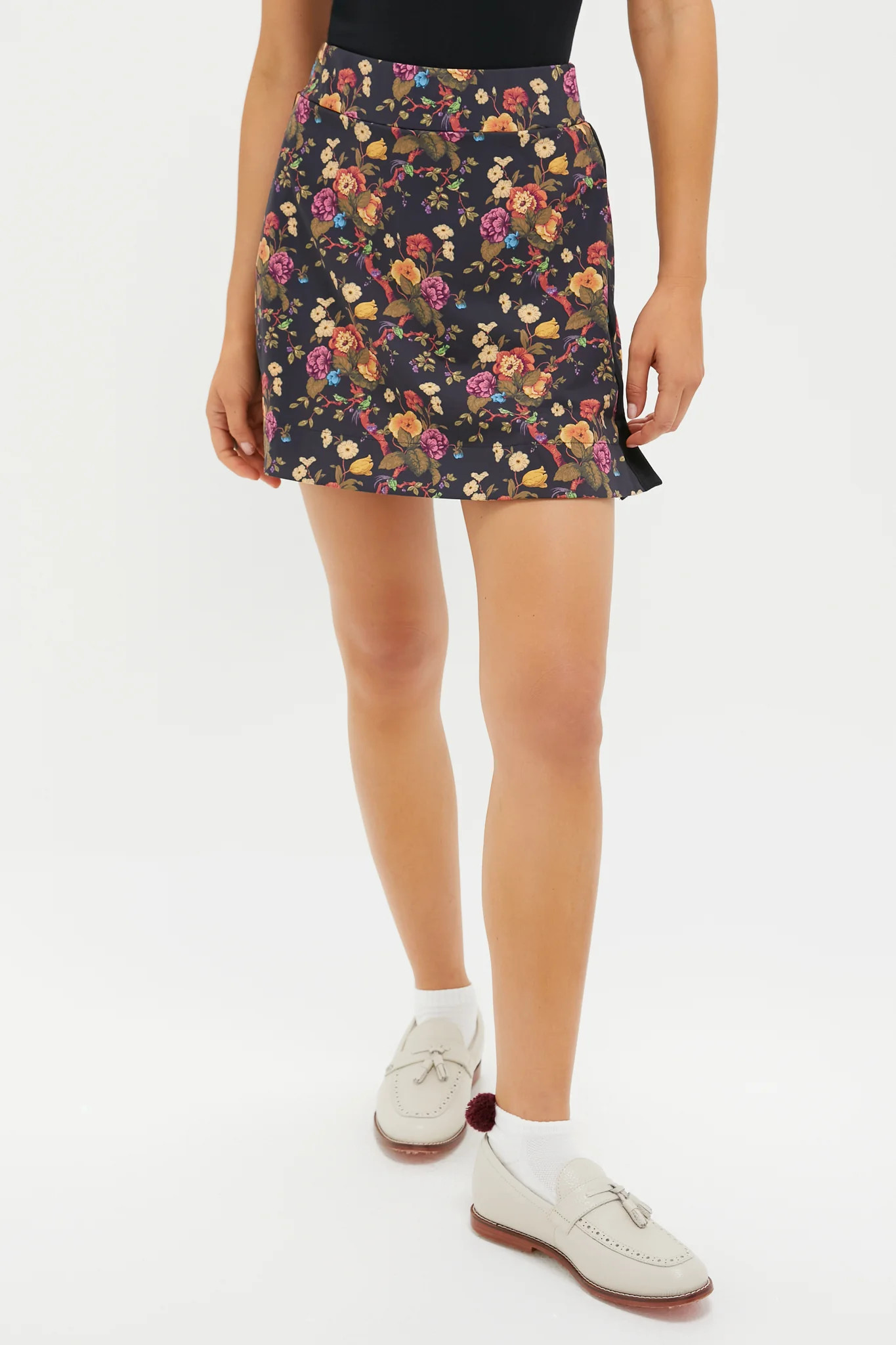 Baroque Floral 16 Inch Performance Stretch Woven Karrie Golf Skirt | Tuckernuck (US)