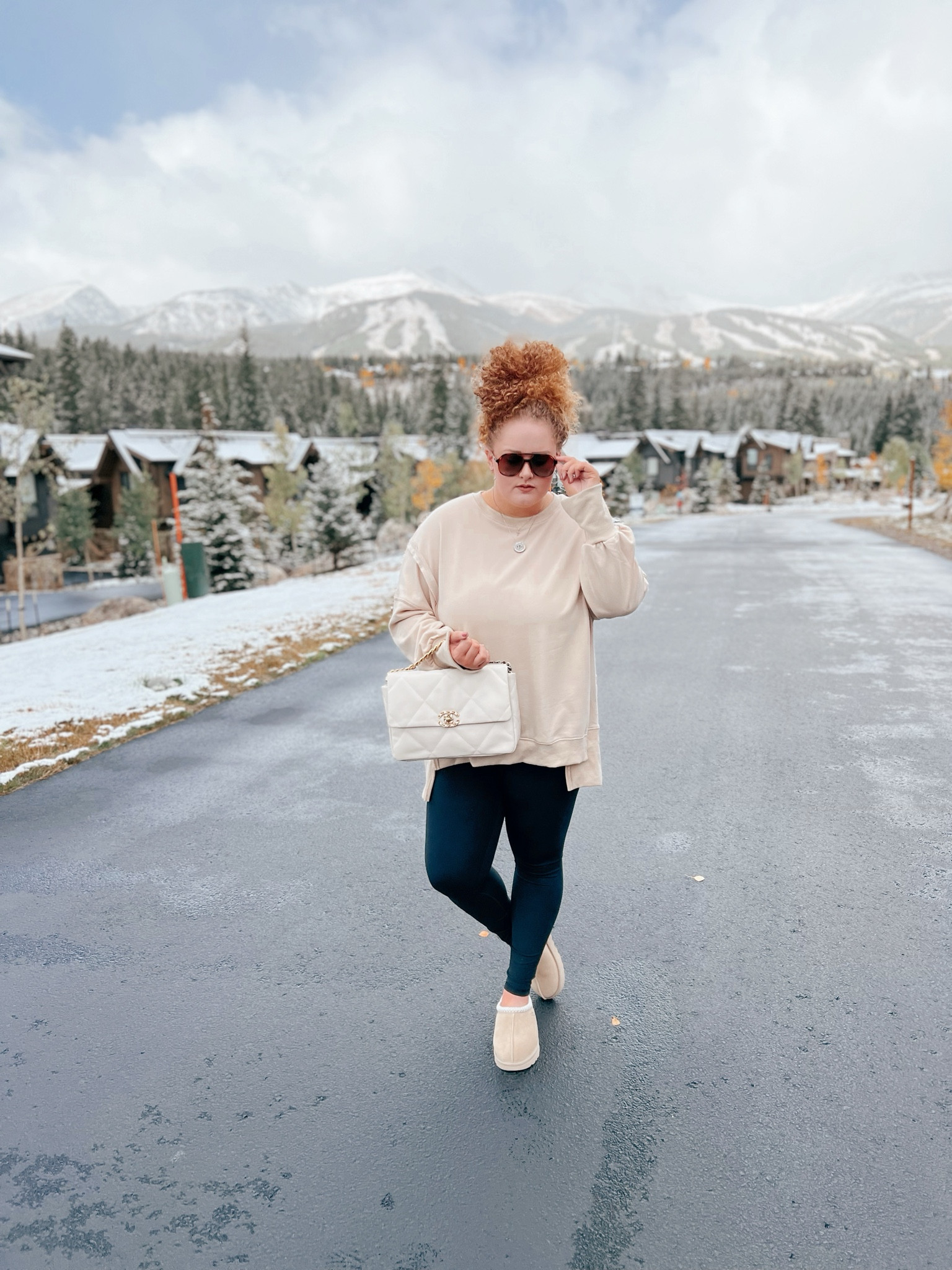 This oversized sweatshirt is so cozy 🤎 sweatshirt | oversized sweatshirt | beige sweatshirt | amazon sweatshirt | leggings | amazon leggings | sunglasses | amazon sunglasses | uggs | Ugg Tasmans | Ugg Tasman mustard seed | Ugg style | Ugg Tasman style | Fall | fall tops | amazon finds | amazon fashion | Amazon look | amazon outfit | fall outfit | fall look | fall outfit inspo | fall fashion | fall fashion finds | amazon fall outfit | Amazon fall fashion finds | amazon fall finds | fall transition look | fall transition outfits 

#LTKmidsize #LTKSeasonal #LTKxPrime