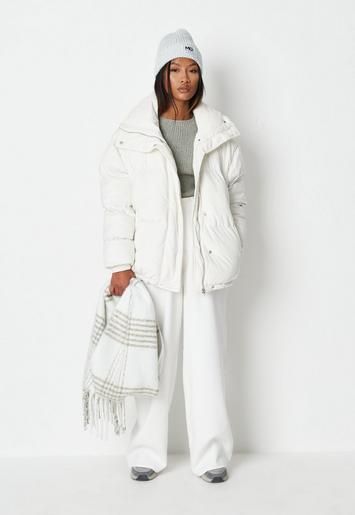 Premium Cream Velour Oversized Puffer Coat | Missguided (UK & IE)