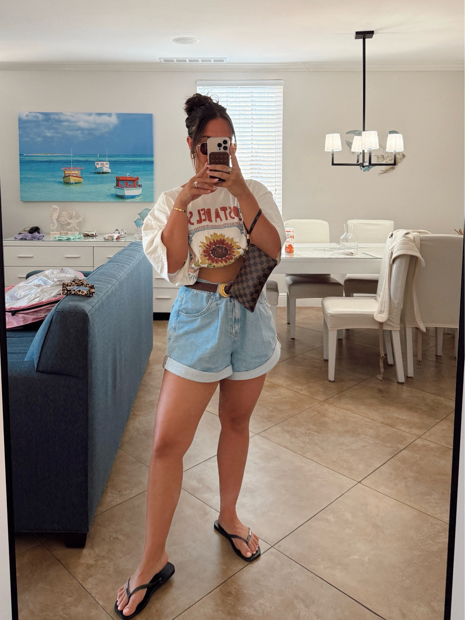 Vacation mom-approved outfit! Wearing medium in the shorts!