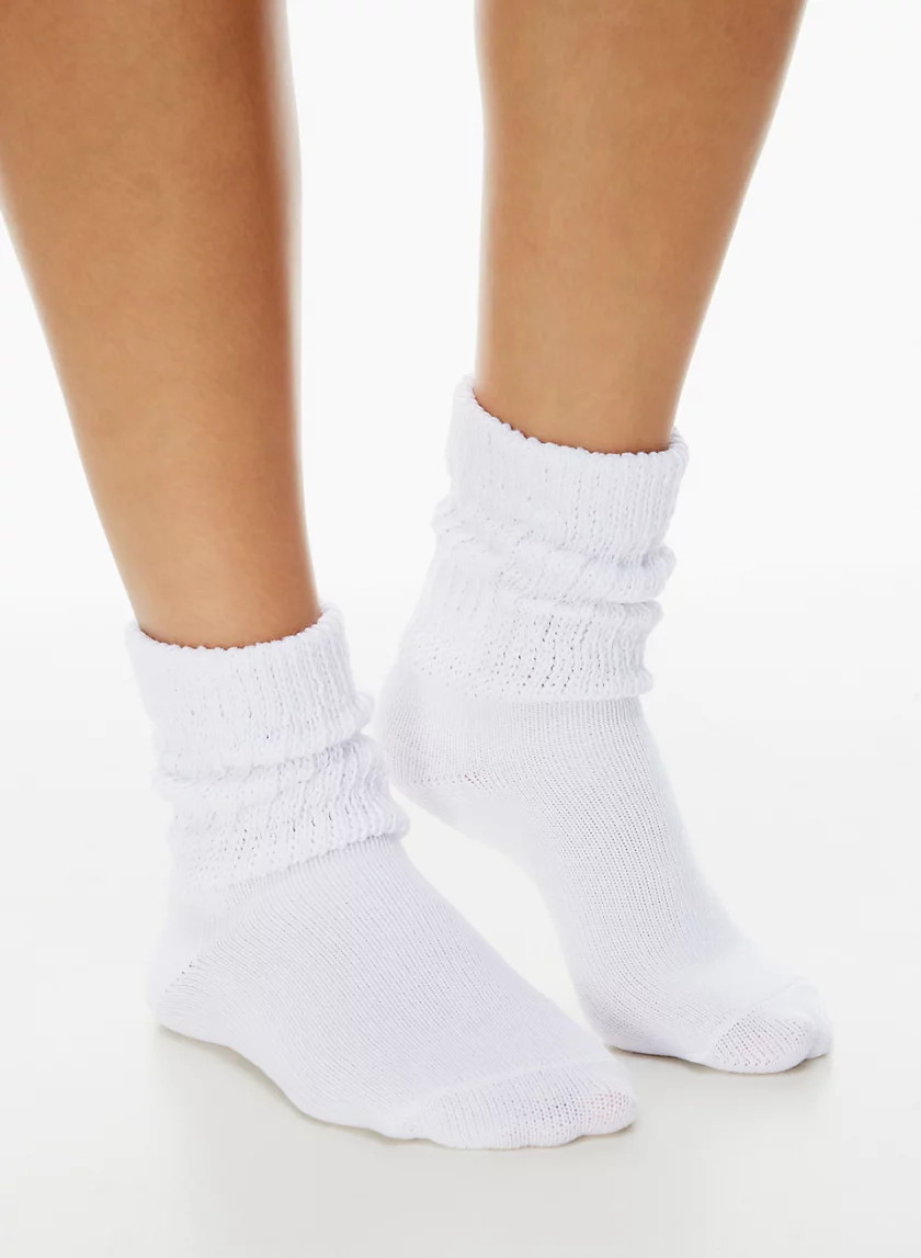 SCRUNCH ANKLE SOCK | Aritzia
