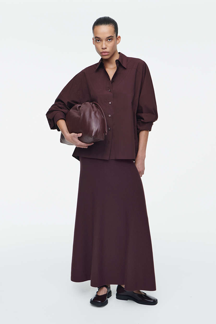 CAVATELLI CLUTCH - LEATHER - BORDEAUX - COS | COS UK